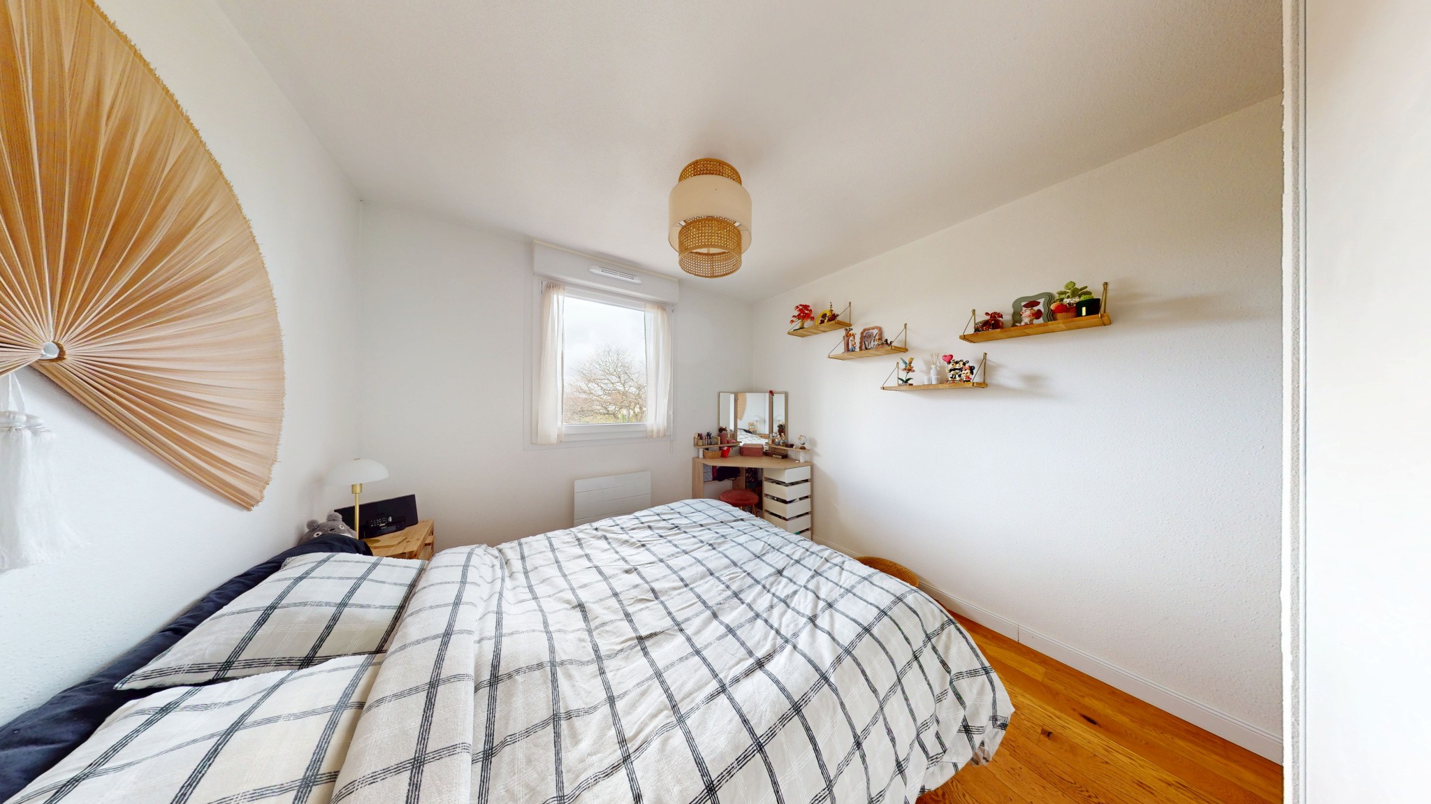 APPARTEMENT T.3 AVEC GARAGE ET PARKING A SAINT-MARTIN-DU-TOUCH. — photo 17