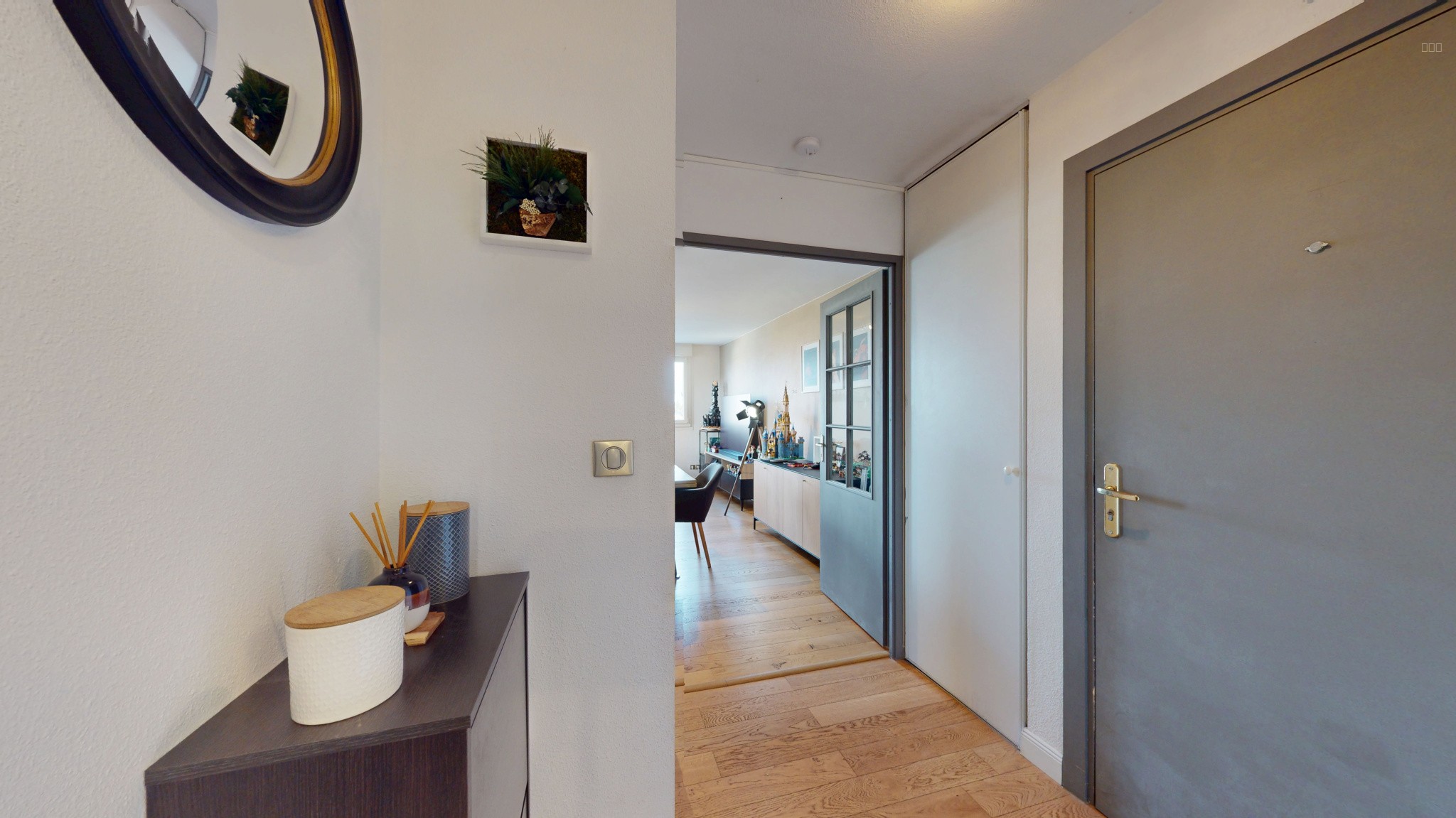 APPARTEMENT T.3 AVEC GARAGE ET PARKING A SAINT-MARTIN-DU-TOUCH. — photo 11