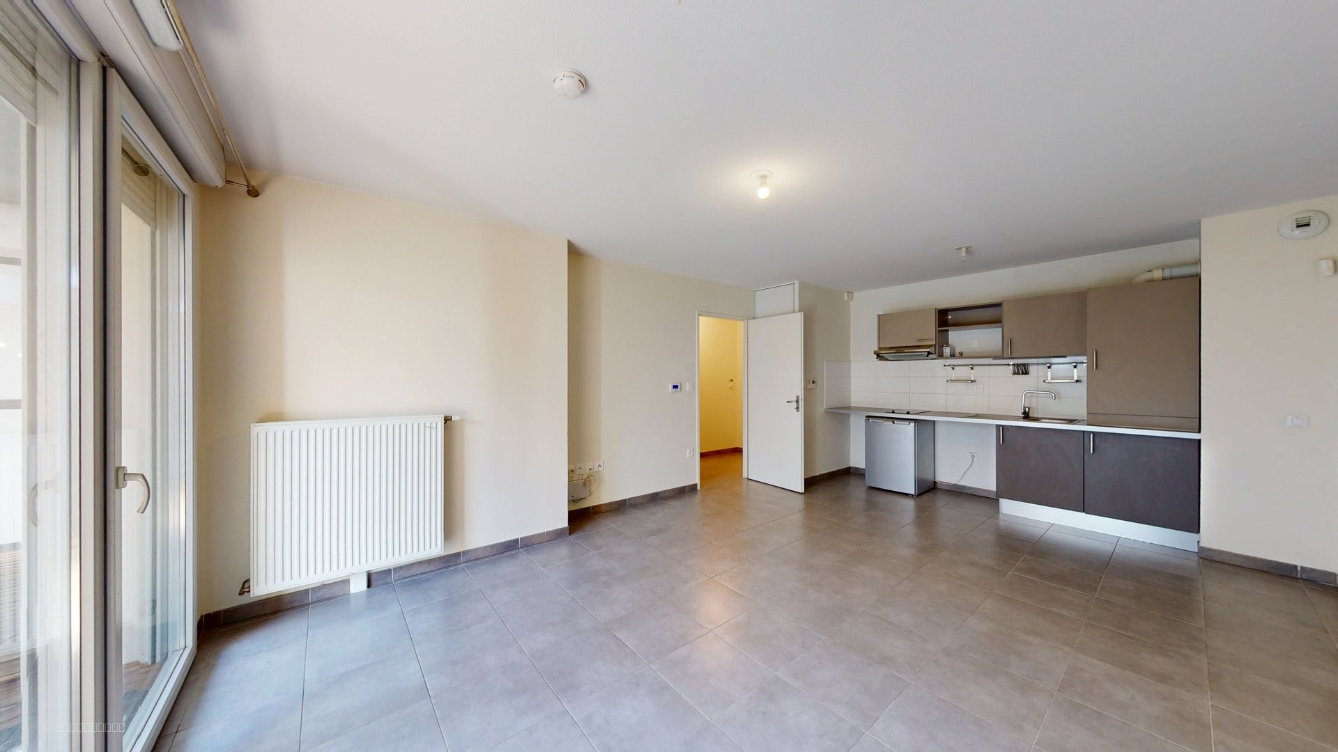 Appartement T2 46 m2 rez de jardin + parking sous sol — photo 2