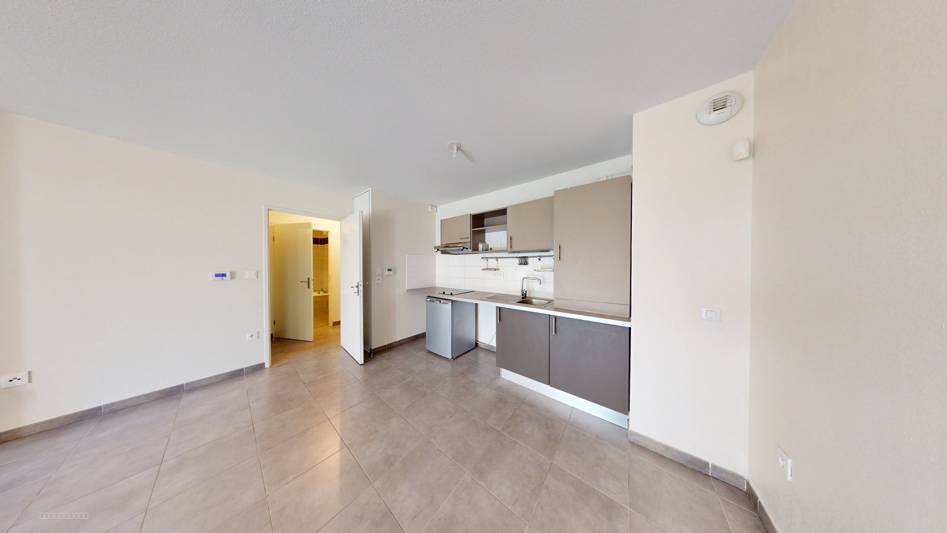 Appartement T2 46 m2 rez de jardin + parking sous sol — photo 4