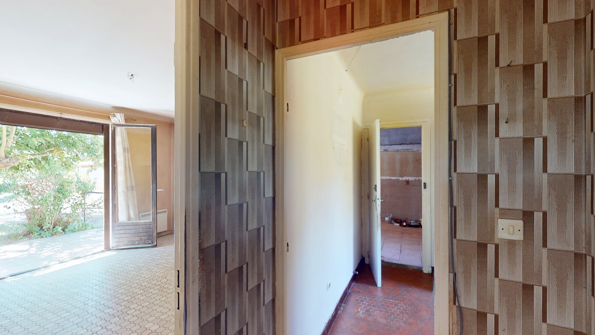 Maison 3 pièces de 61 m2 sur une parcelle de 1990 m2 avec 2 garages. — photo 8