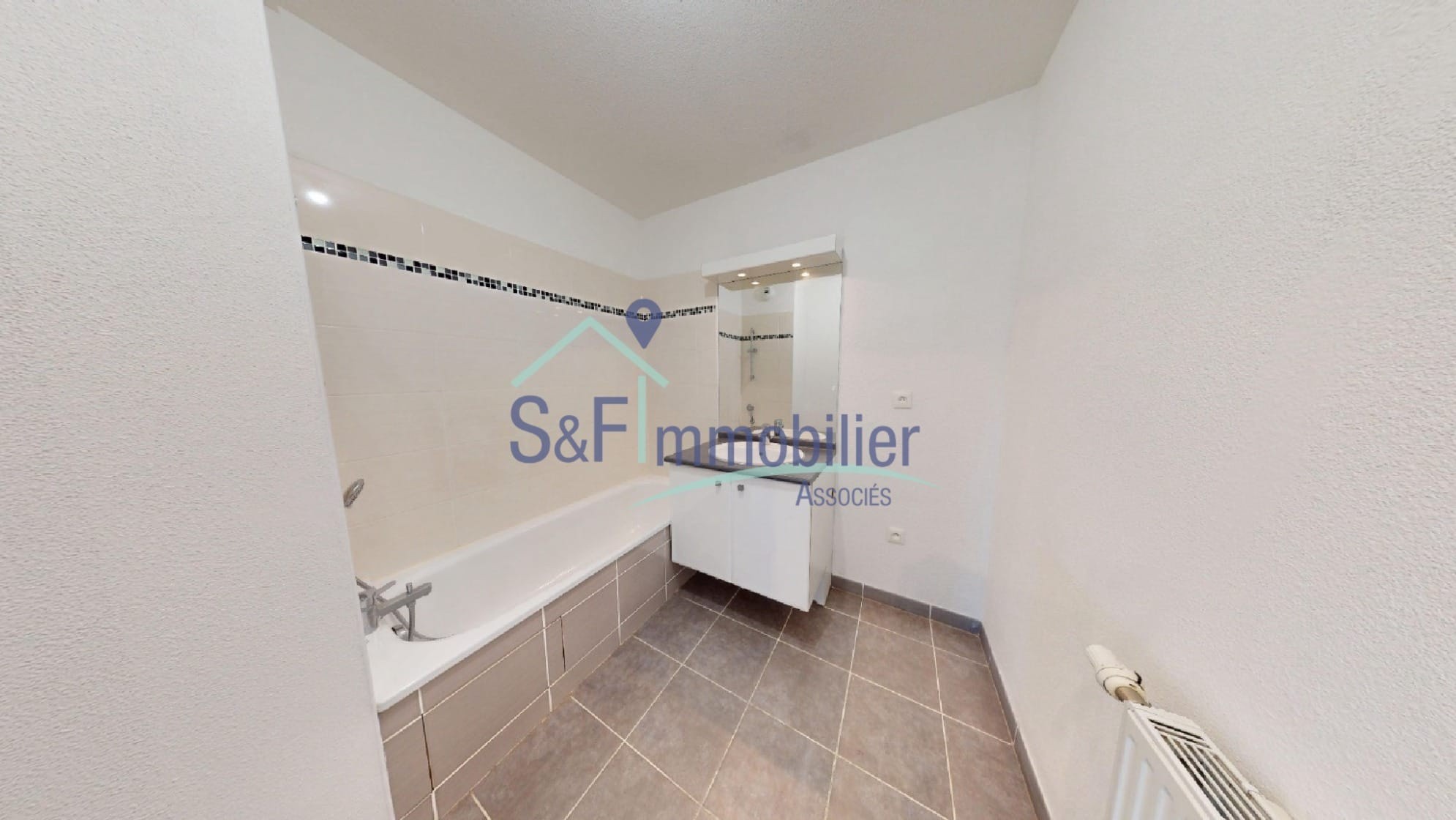 Plaisance du Touch appartement T3 59M2 deux places de parkings — photo 8