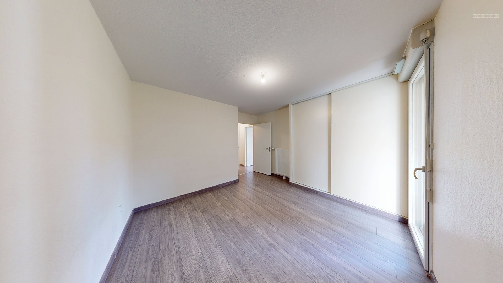 Appartement T2 46 m2 rez de jardin + parking sous sol — photo 7