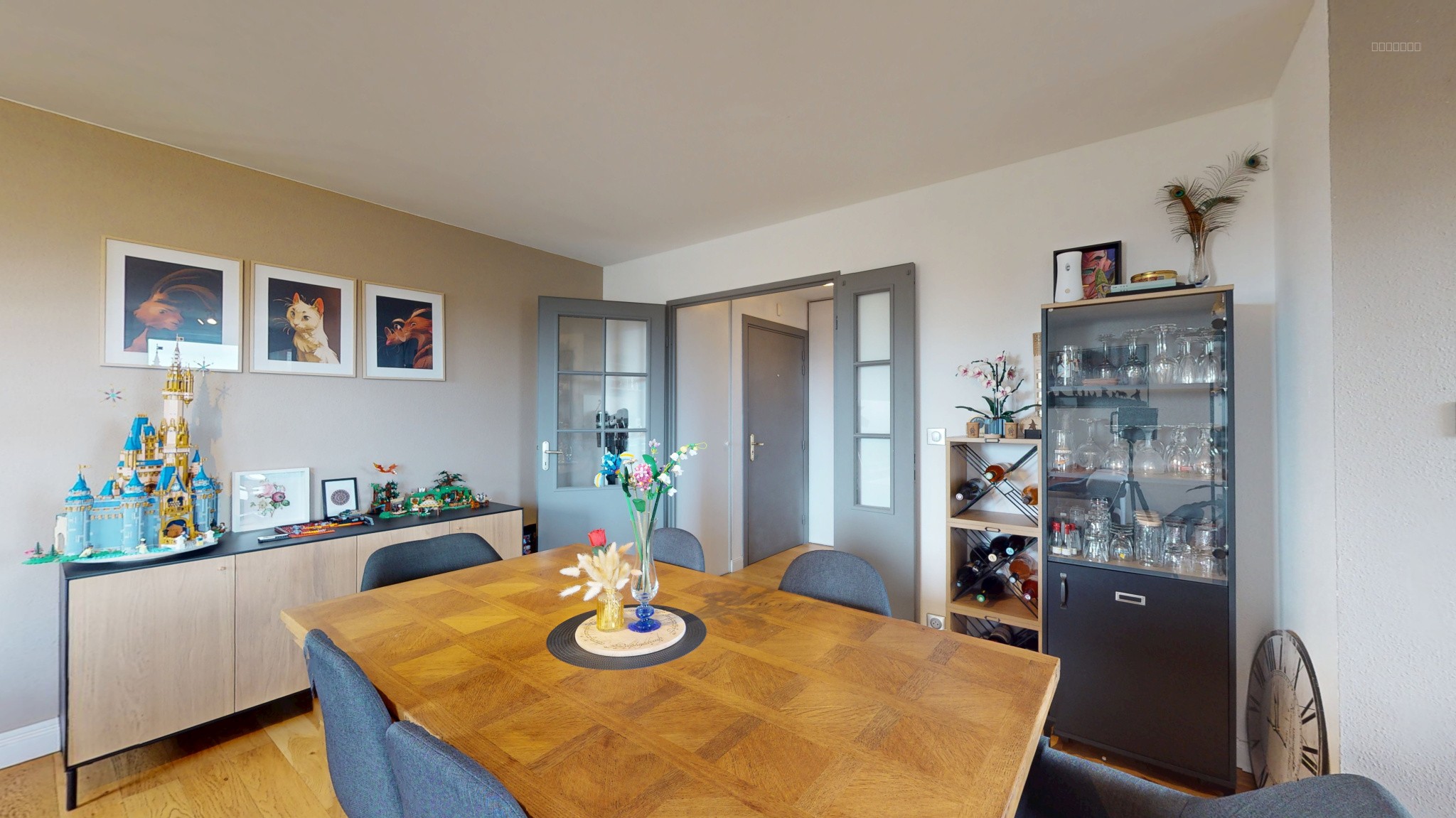 APPARTEMENT T.3 AVEC GARAGE ET PARKING A SAINT-MARTIN-DU-TOUCH. — photo 7