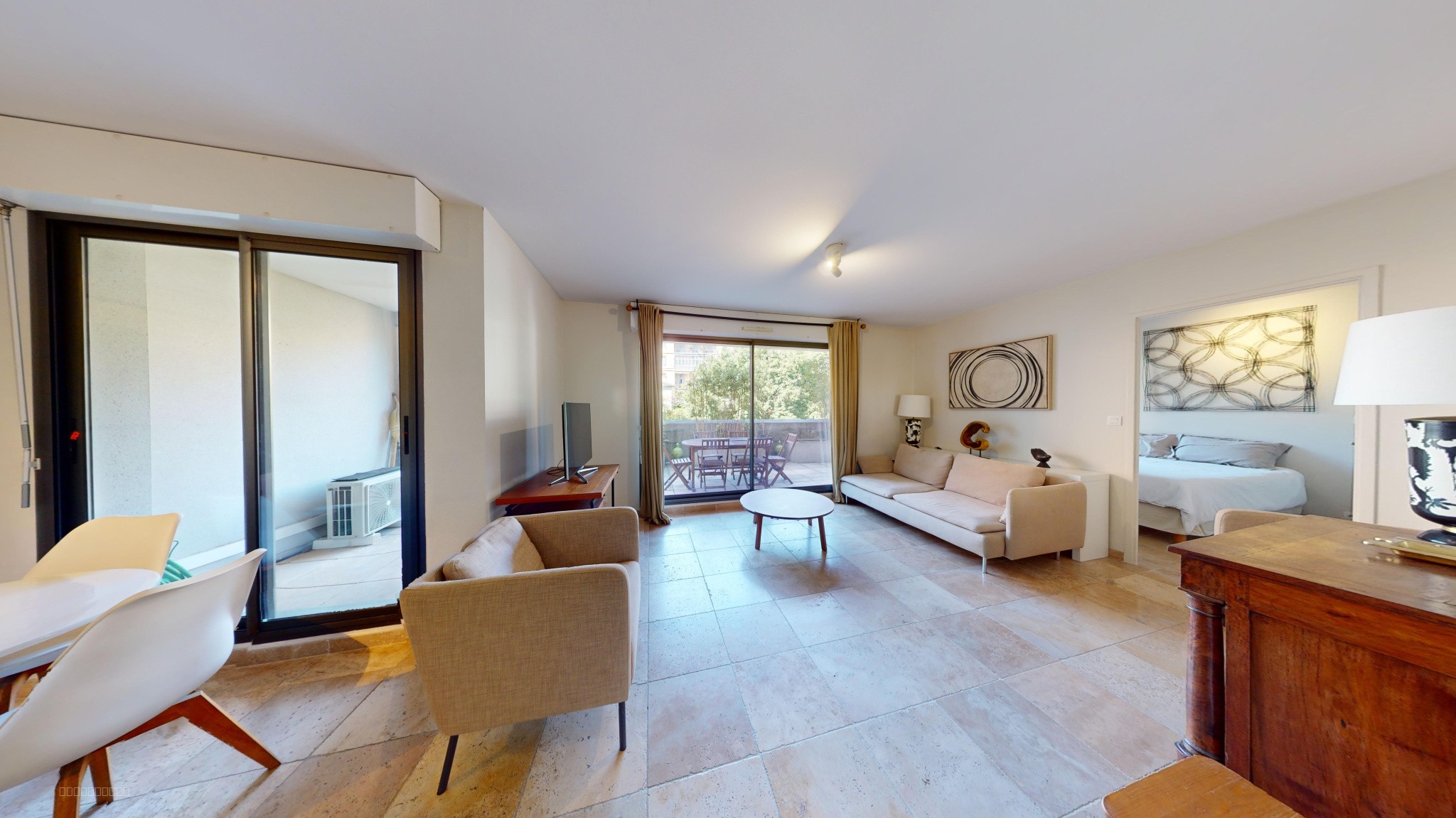 Toulouse   Quartier des Carmes : appartement T2 meublé de 49,59 m2 avec terrasse et cellier — photo 10