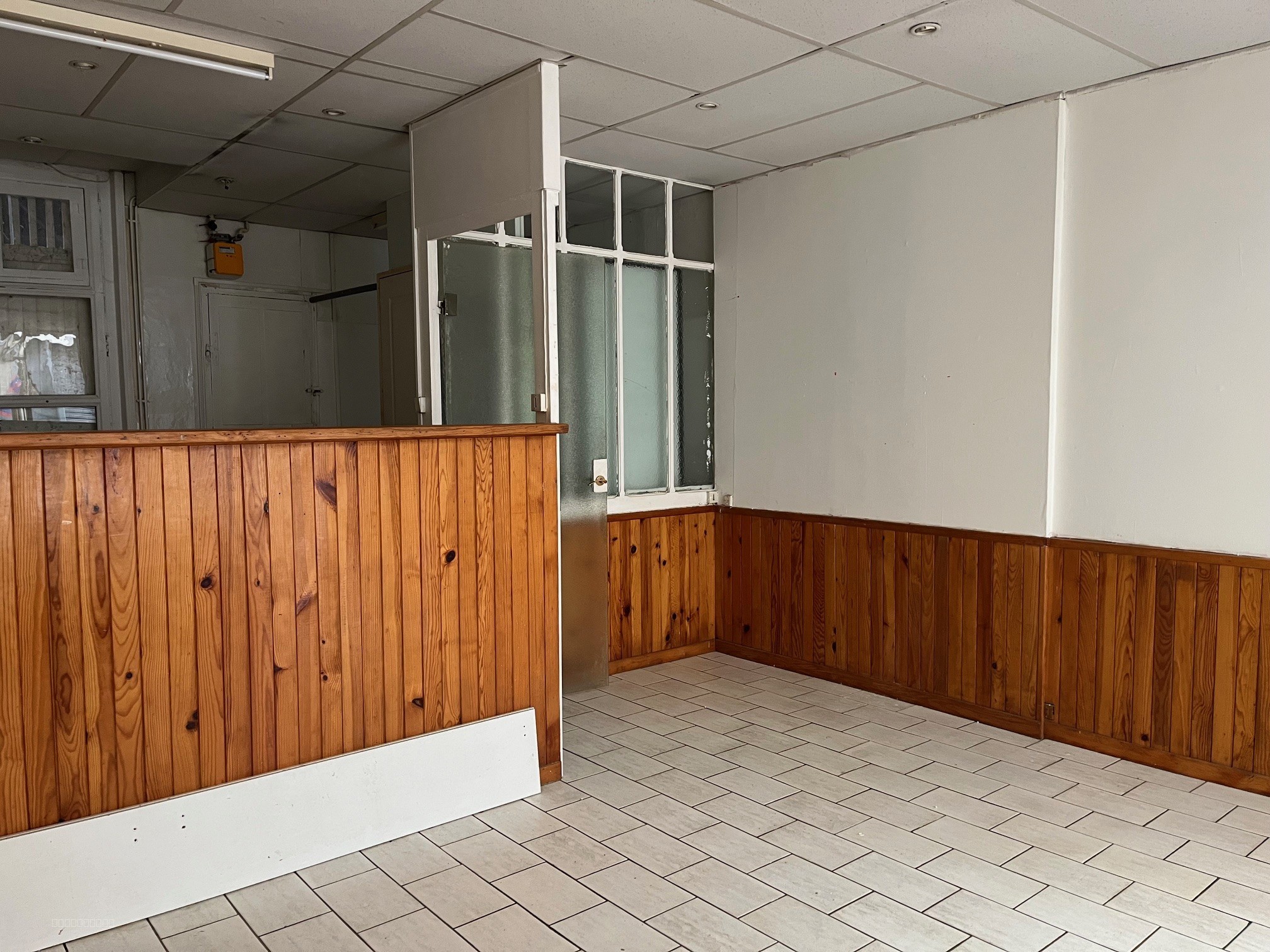 LOCAL / ATELIER - CENTRE VILLE — photo 2
