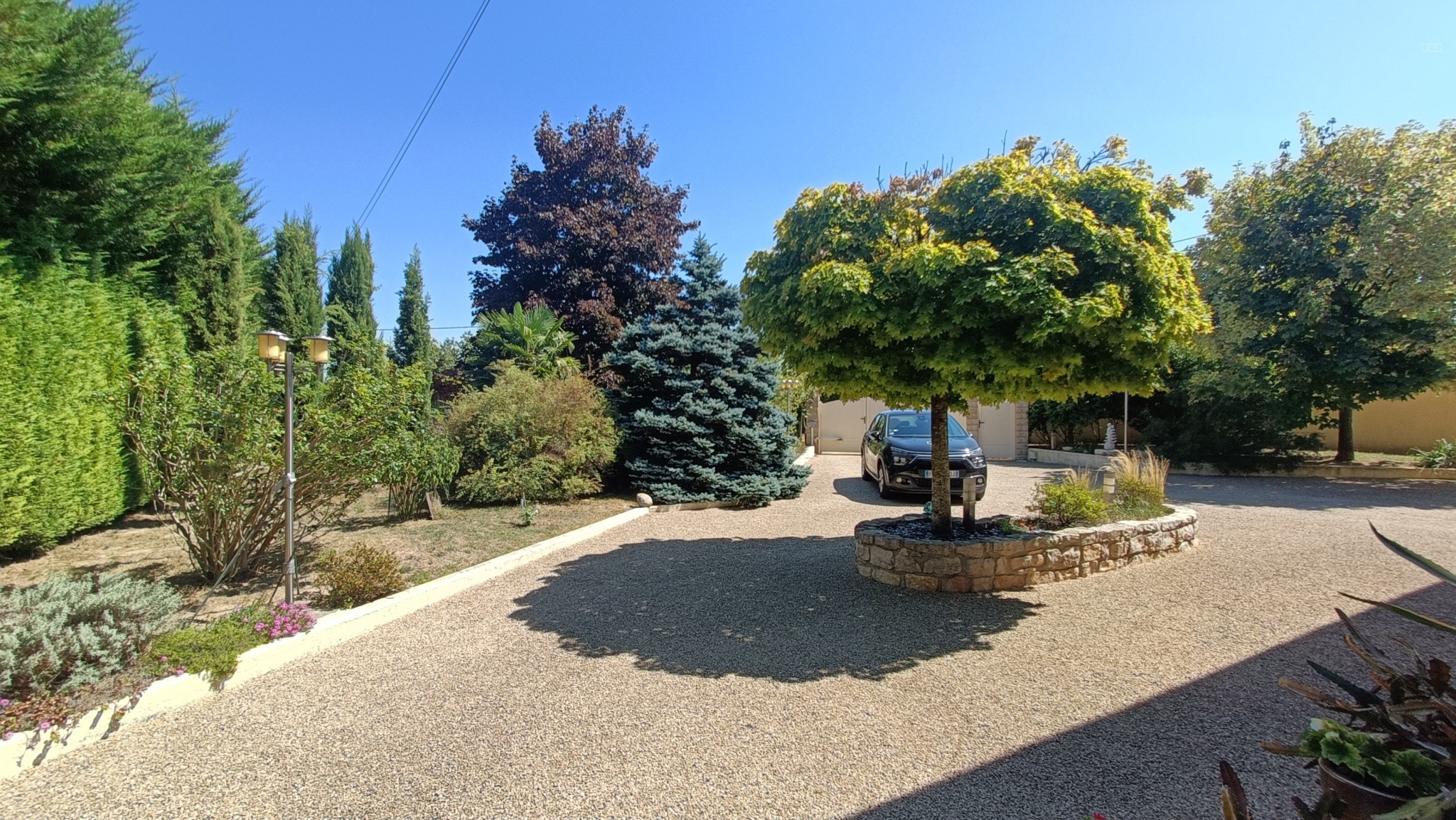 MAISON 3 CHAMBRES - ST MARTIN EN BRESSE. — photo 3