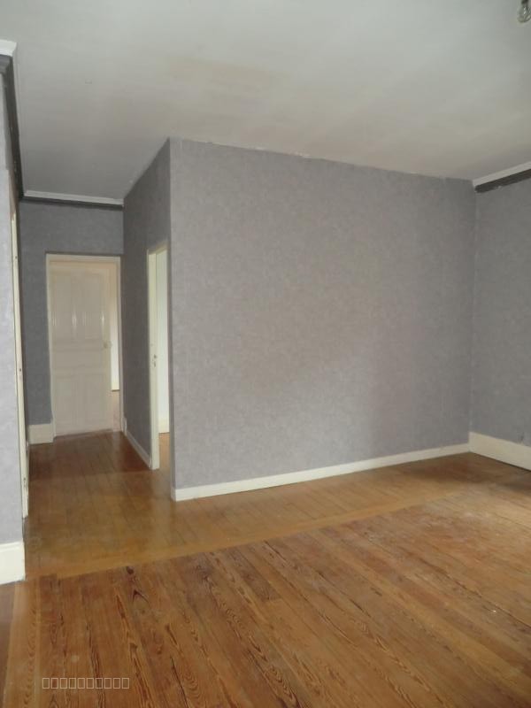 À louer   Grand appartement F4 lumineux   15 Rue du Colonel Denfert — photo 2
