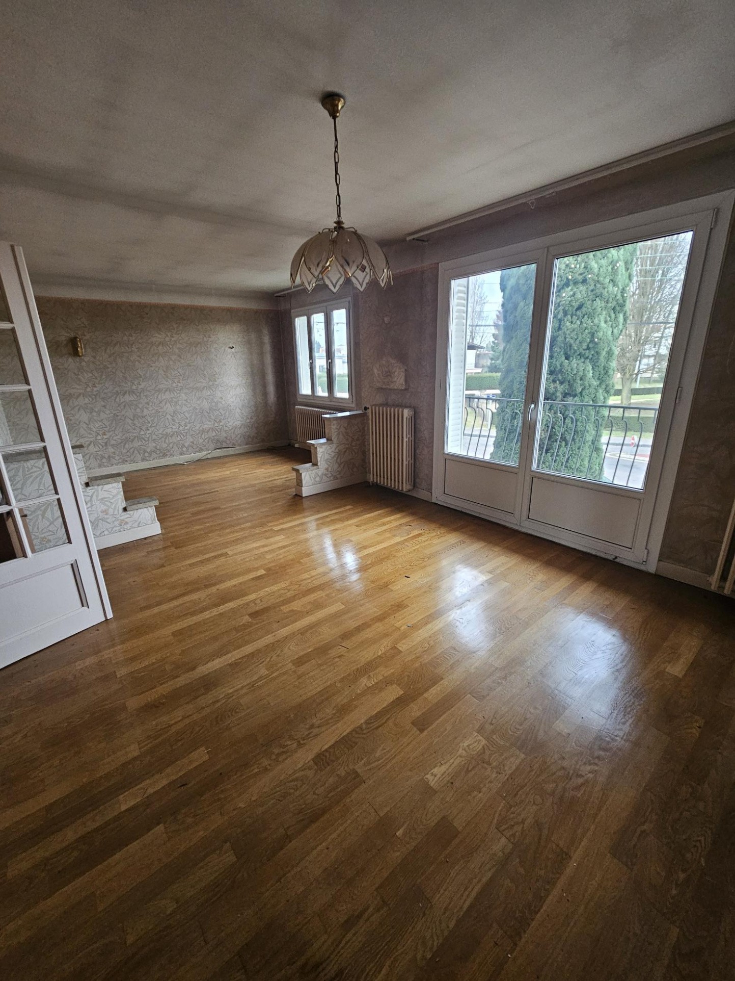MAISON T4 - QUARTIER STADE LEO LAGRANGE — photo 3