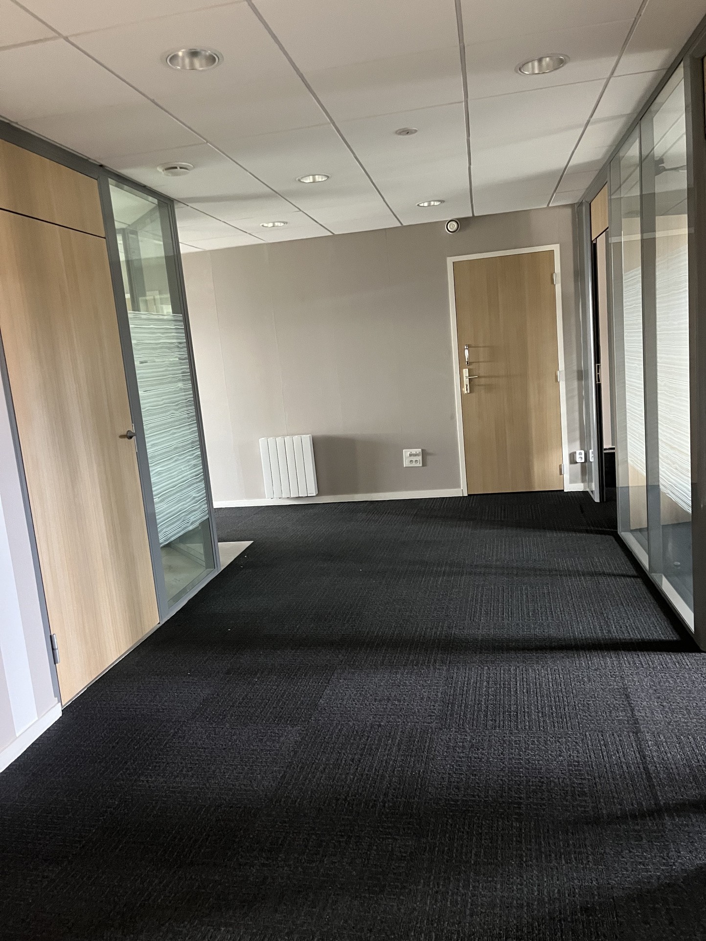 À louer : Appartement T3 atypique de 85,82 m2   1 Rue Louise Michel, Saint-Marcel (près de Chalon-sur-Saône) — photo 3