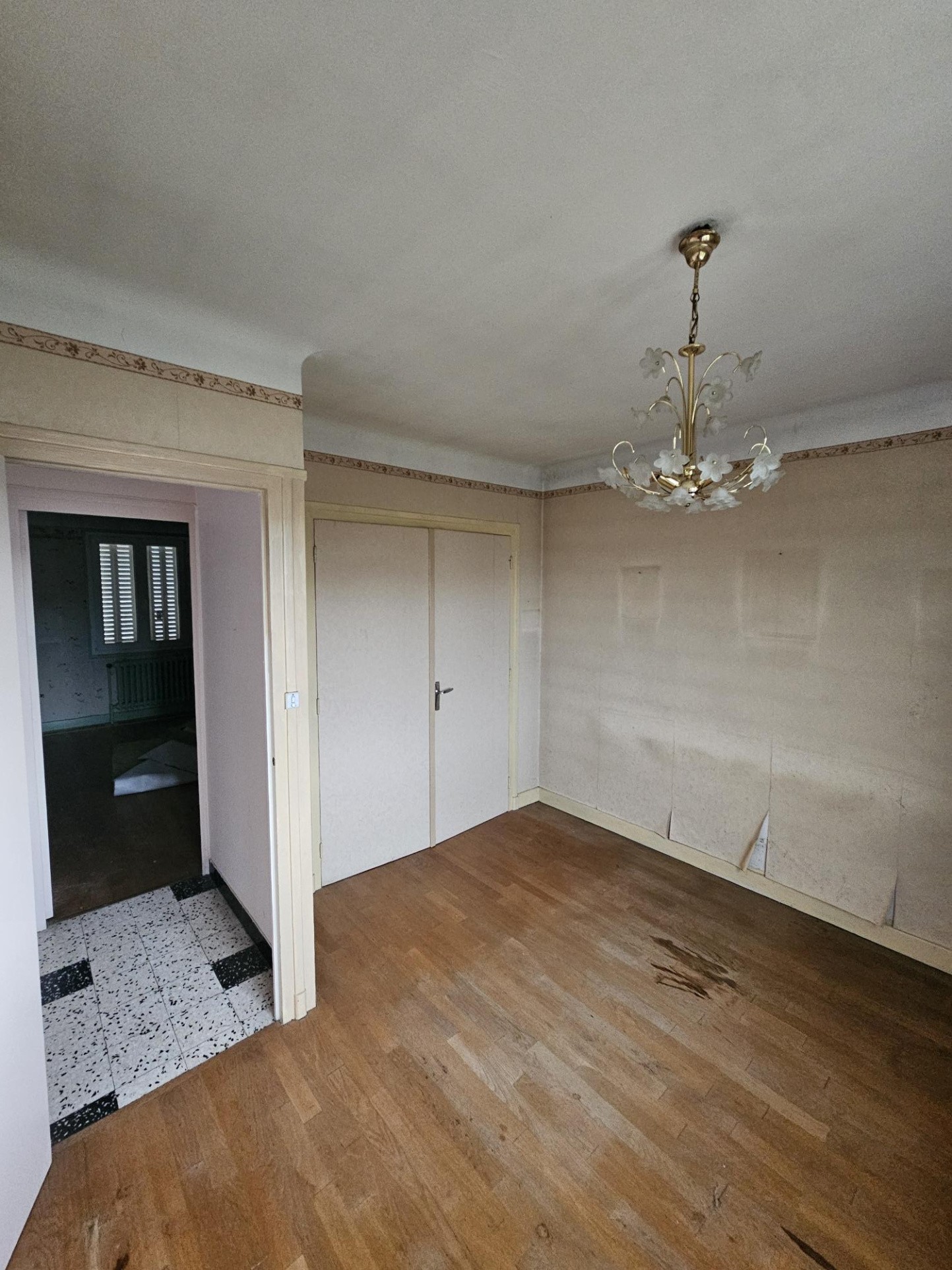 MAISON T4 - QUARTIER STADE LEO LAGRANGE — photo 9