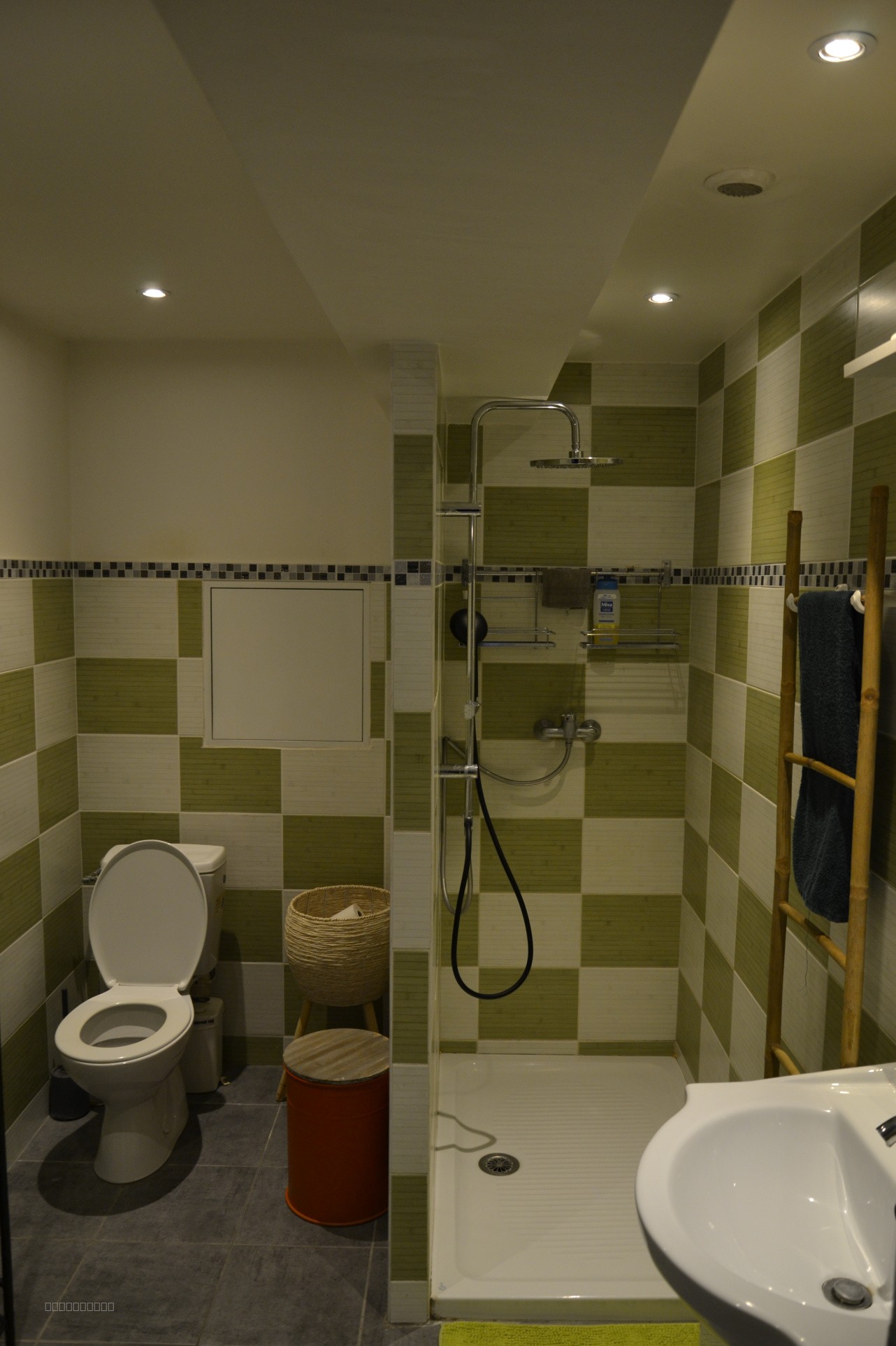 IMMEUBLE CENTRE SAINT MARCEL A VENDRE — photo 8