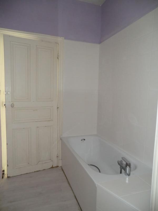 À louer   Grand appartement F4 lumineux   15 Rue du Colonel Denfert — photo 10