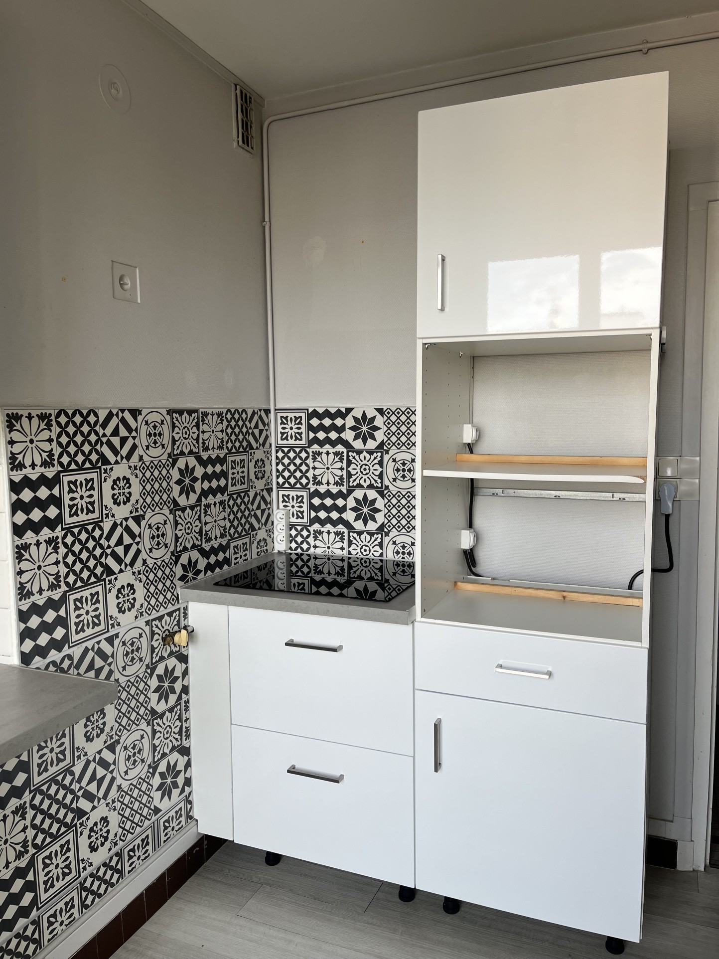 A Louer - Appartement T3 lumineux - 26 Place Mathias — photo 9