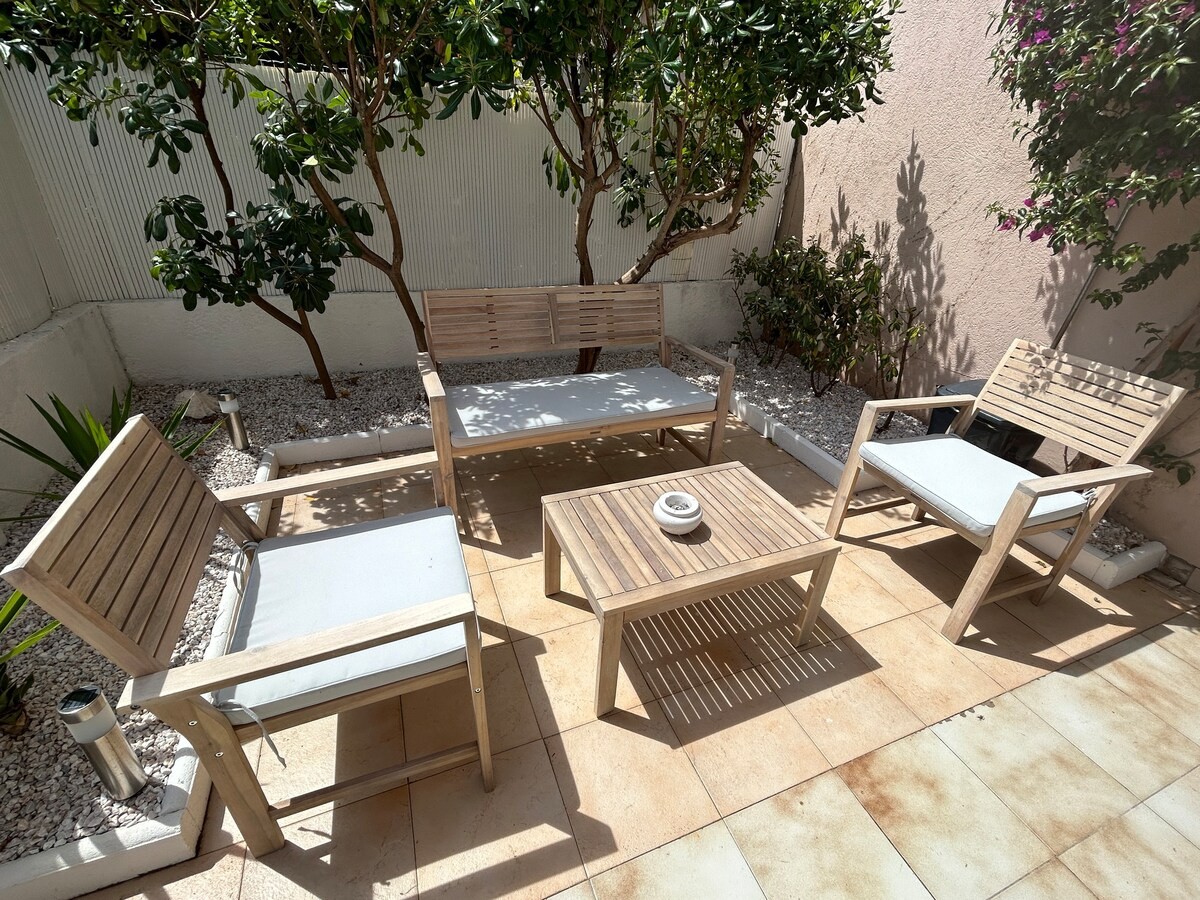 Charmant T2 en rez de jardin proche plage — photo 2