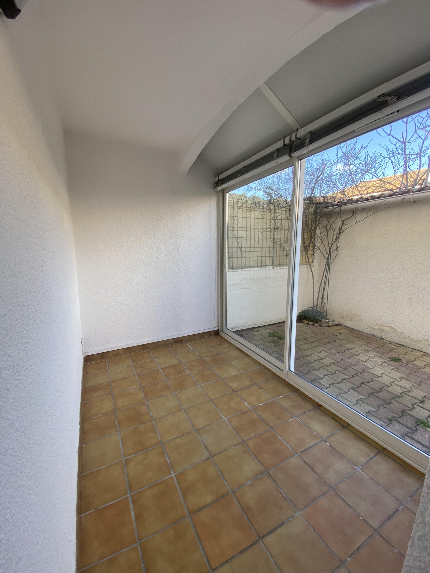 T3 lumineux en RDC avec jardin privatif   Frontignan — photo 5