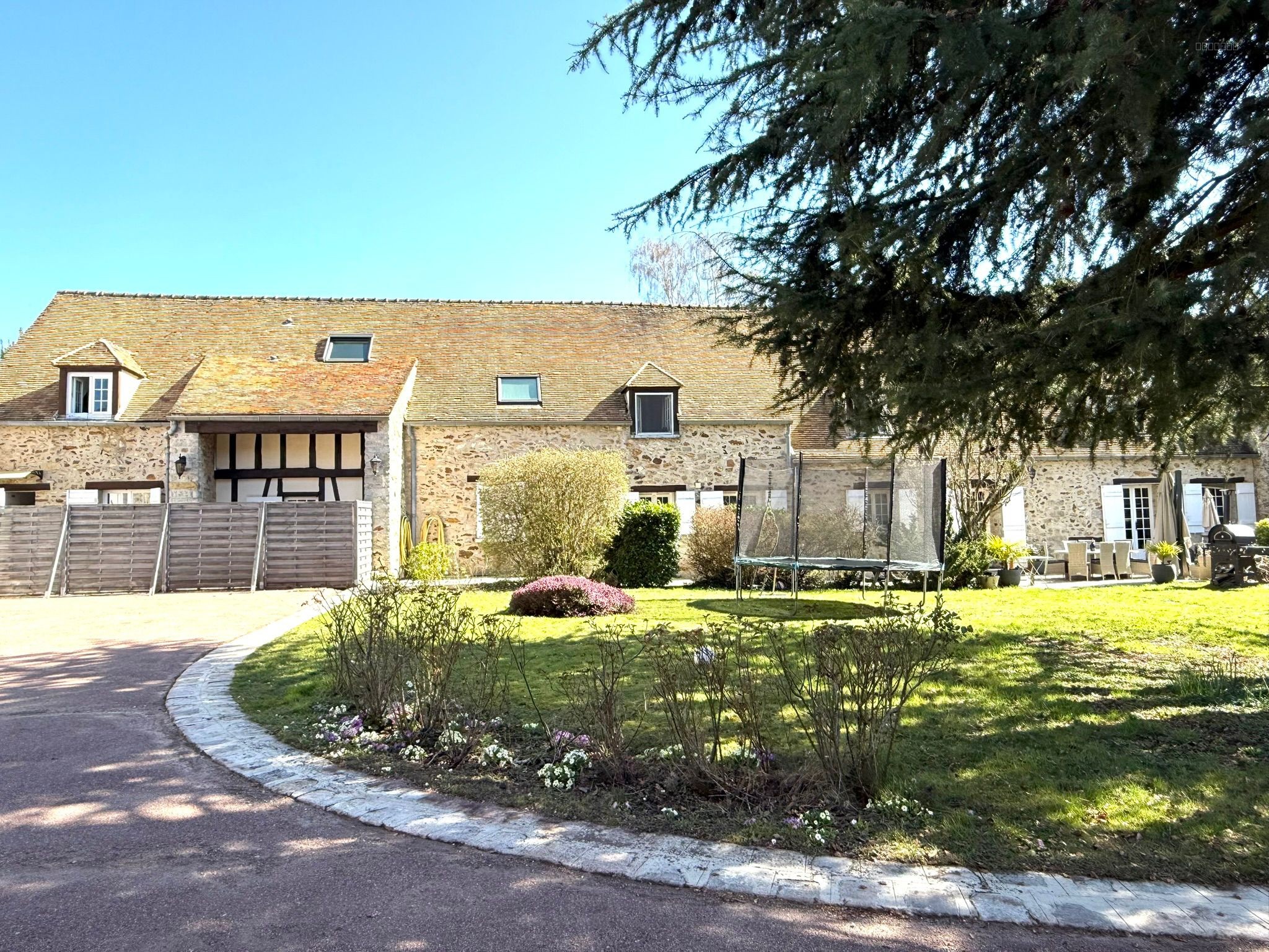 Ensemble Immobilier - Maison + appartements — photo 3