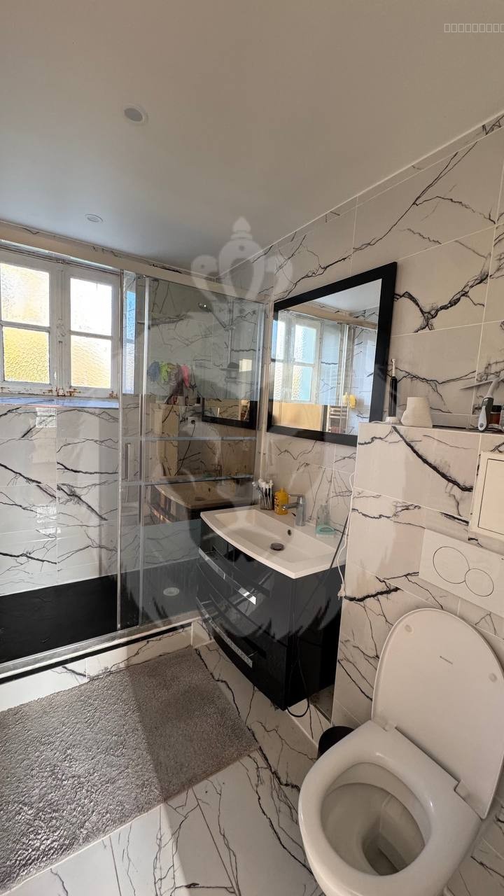 Maison 7 pièces à Balloy — photo 15