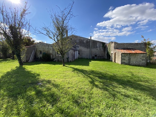 MAISON ANCIENNE A RENOVER — photo 7