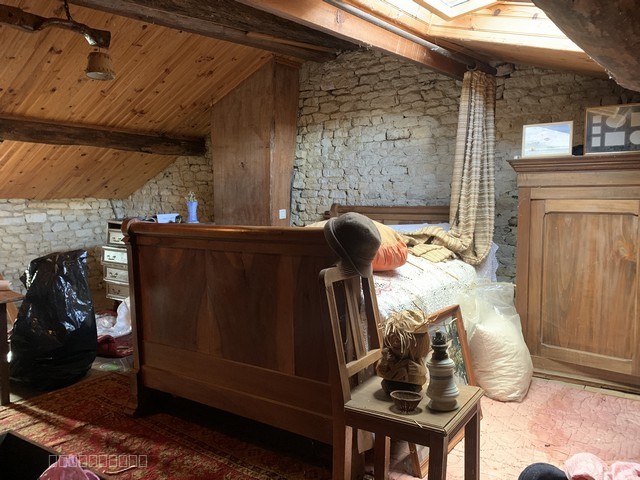 MAISON ANCIENNE A RENOVER — photo 4