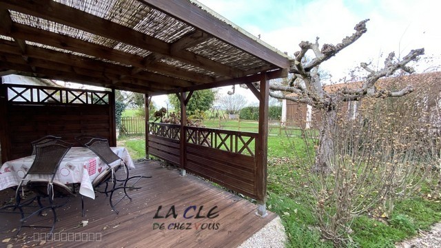 MAISON ANCIENNE RENOVEE + 2 GITES — photo 10