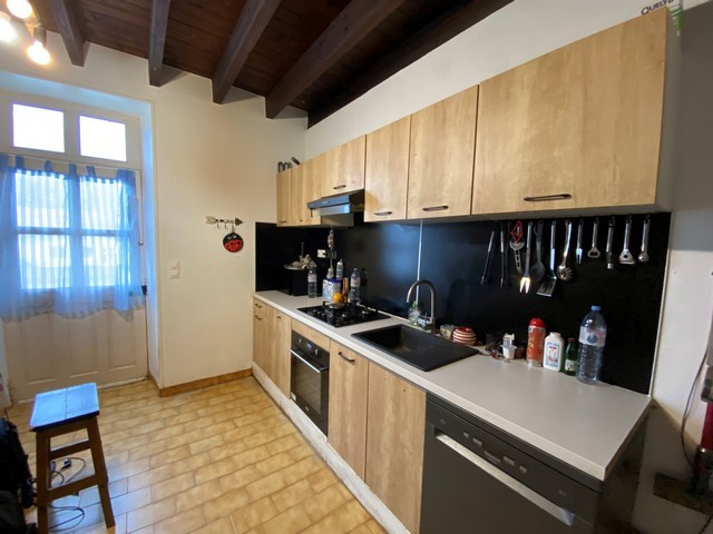 MAISON ANCIENNE A FINIR DE RENOVER — photo 2