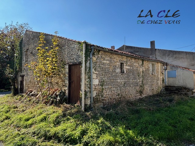 MAISON ANCIENNE A RENOVER — photo 2