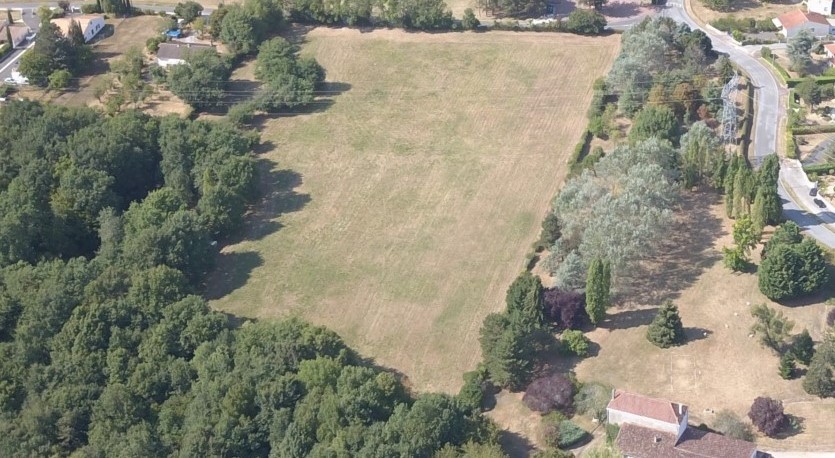 Terrain à bâtir de 585 m2 viabilisé — photo 3