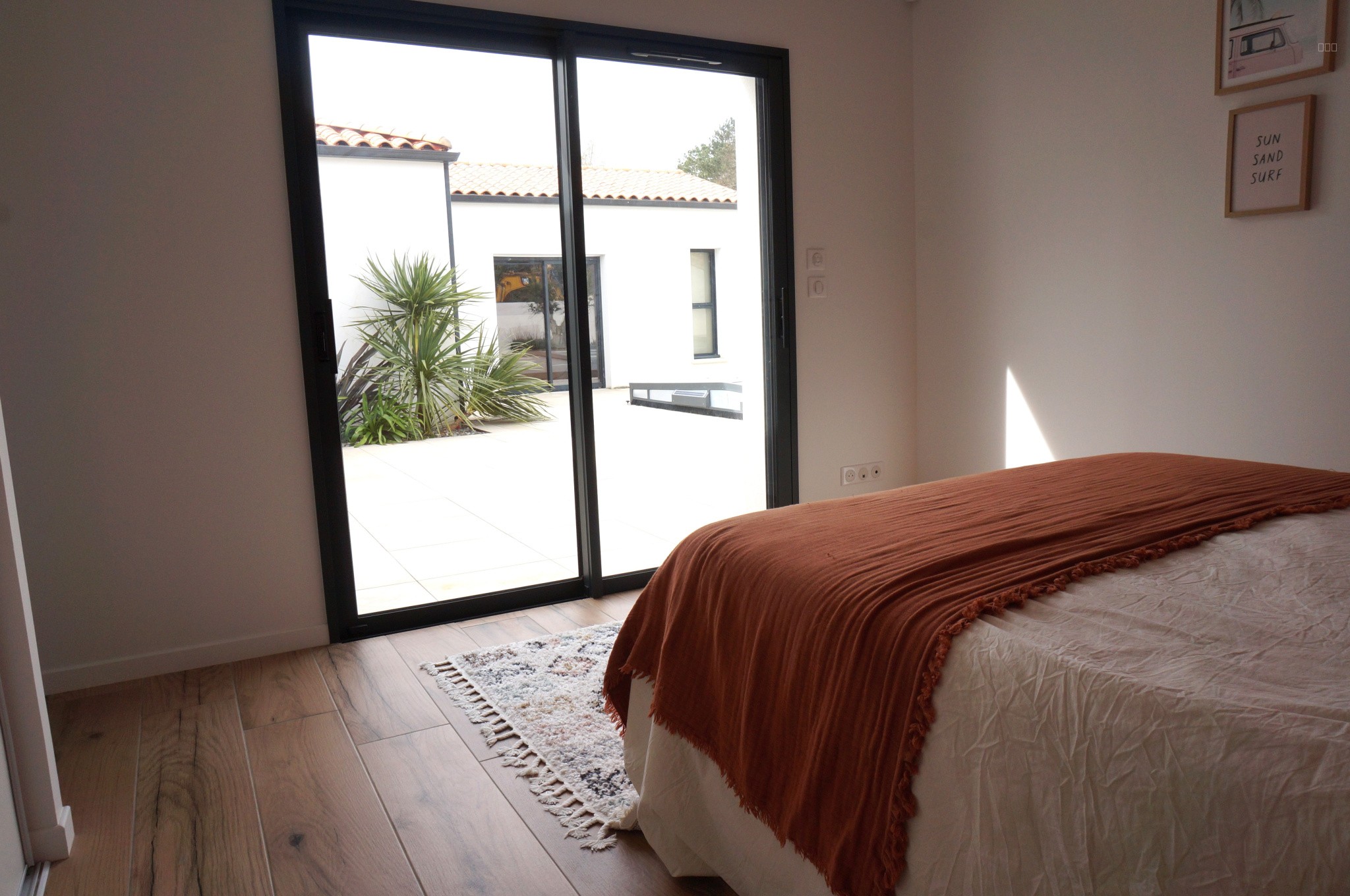 Villa moderne avec piscine — photo 17