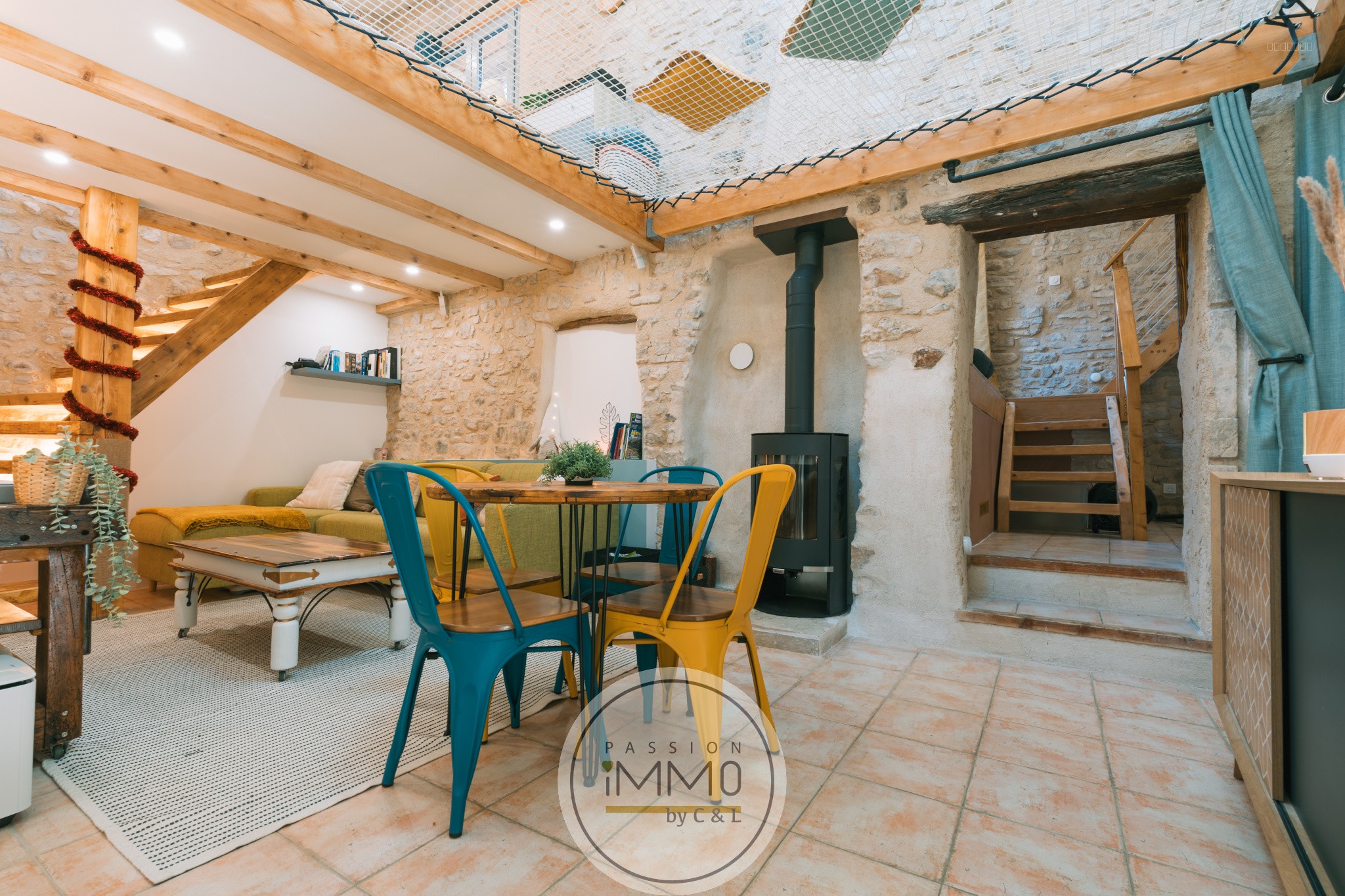Maison de 120m2 en plein de charme, en plein coeur de village. — photo 9