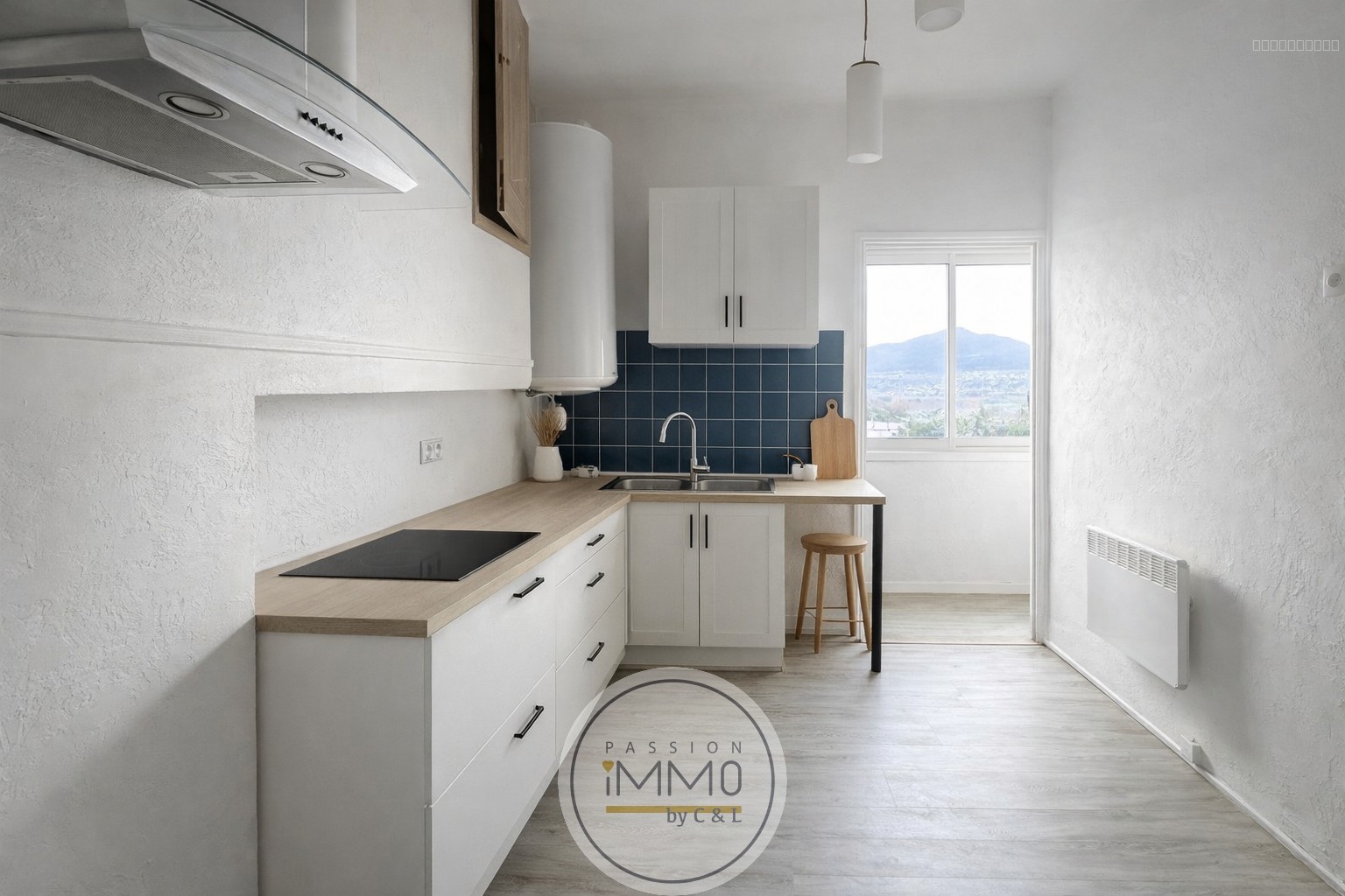 Appartement centre ville, LES MEES — photo 3