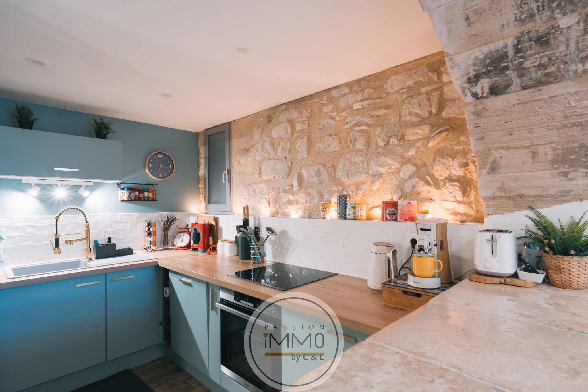 Maison de 120m2 en plein de charme, en plein coeur de village. — photo 5