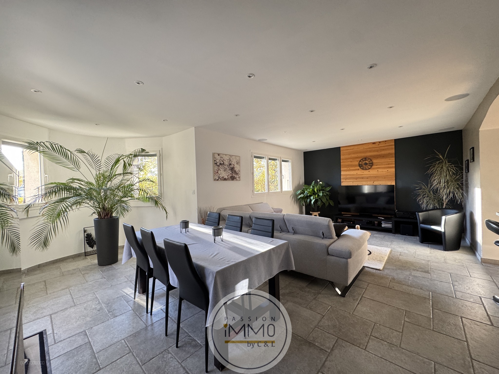 Maison individuelle entièrement rénovée au calme avec vue, Volonne — photo 2