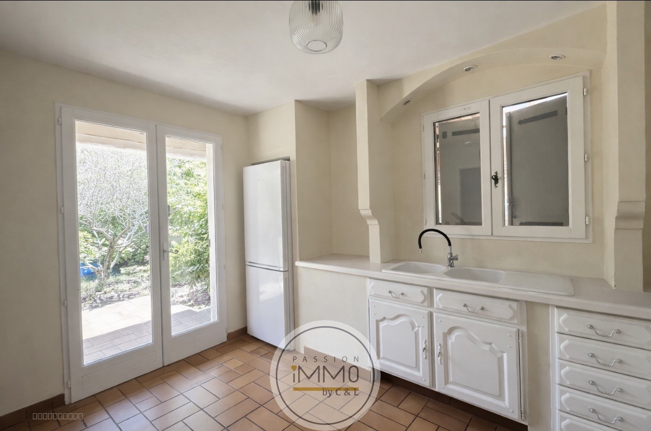 Maison avec jardin, quartier résidentiel Sisteron — photo 4