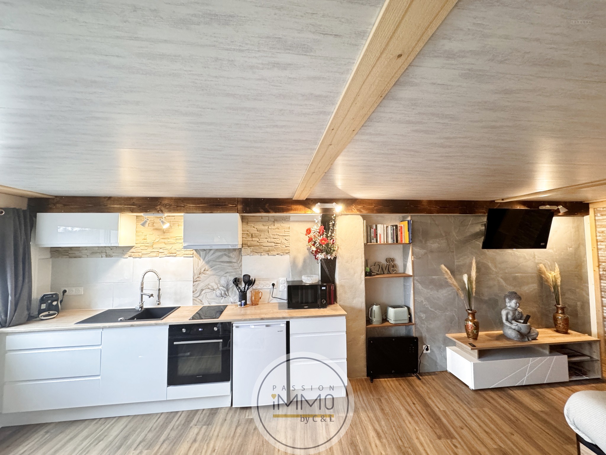 Studio meublé, centre ville LARAGNE — photo 3
