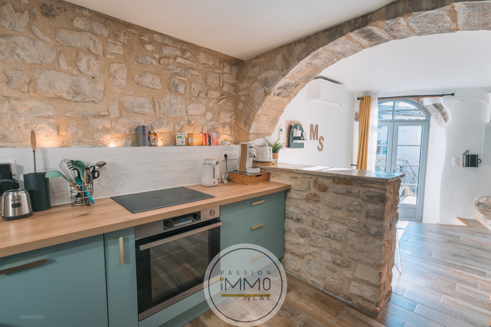 Maison de 120m2 en plein de charme, en plein coeur de village. — photo 4