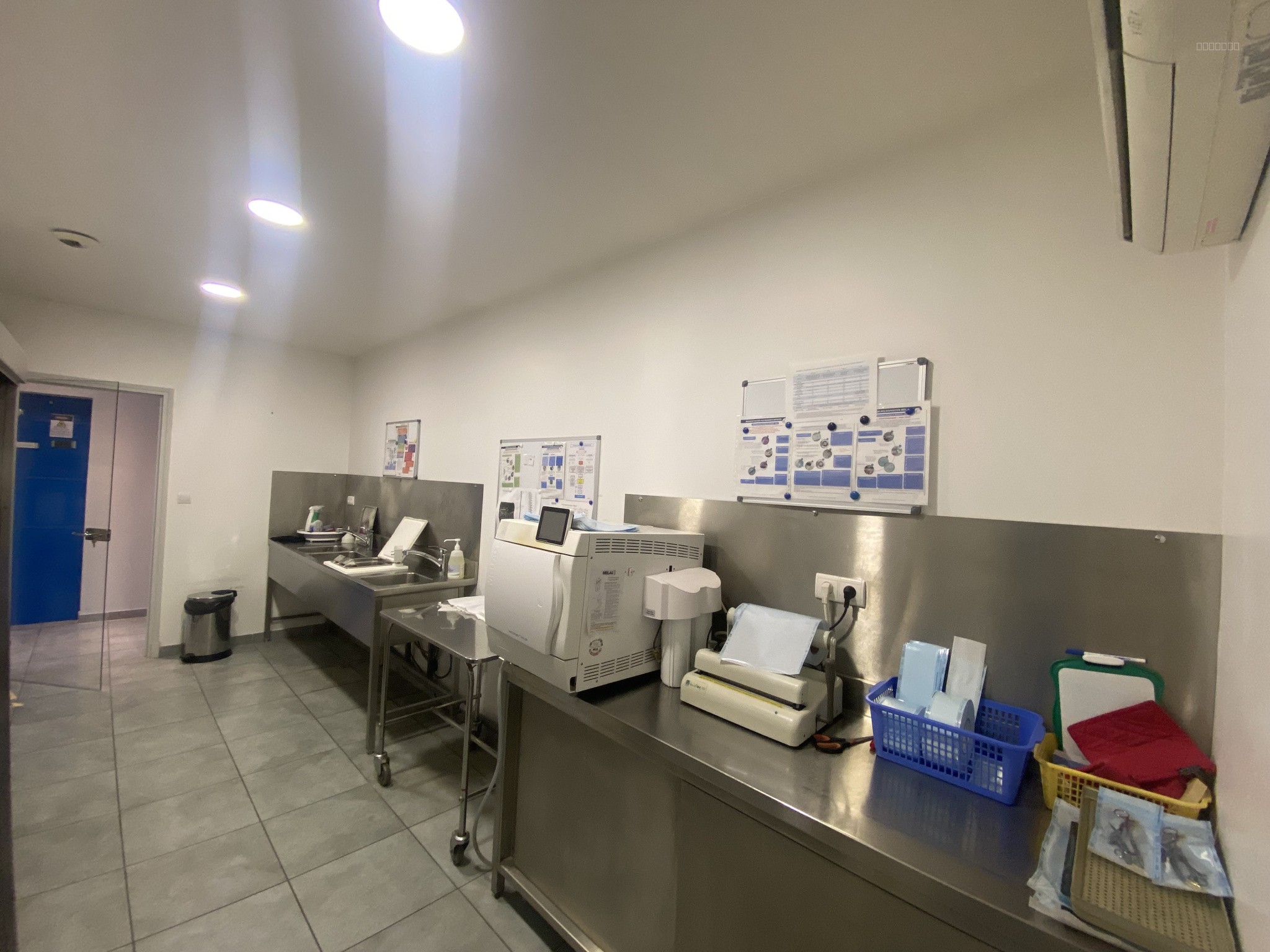INVESTISSEMENT: Cabinet médical avec Parking/ vendu loué — photo 5