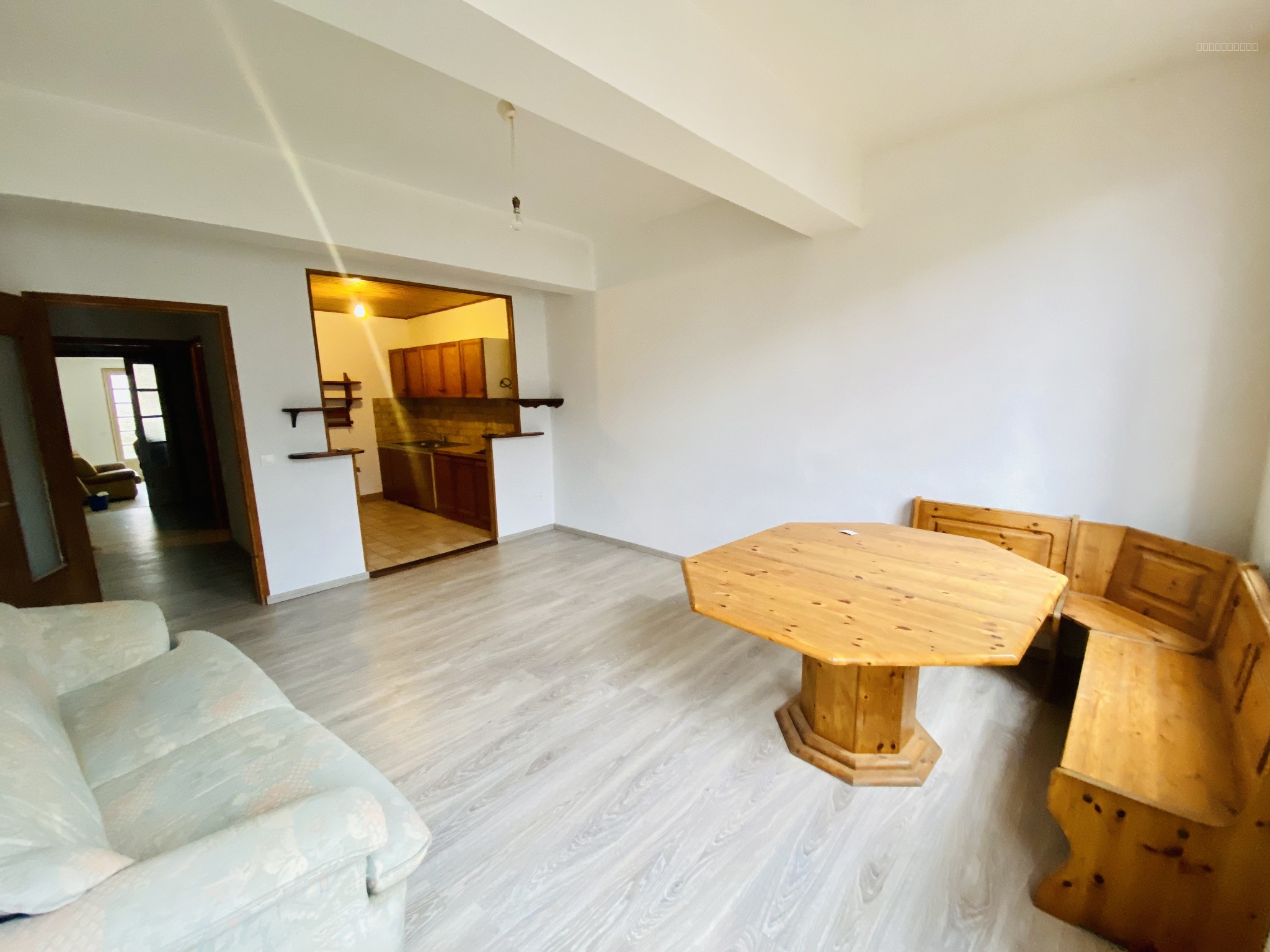 Centre de Castelnaudary Immeuble: 3 appartements, jardin, local commercial et cave — photo 11