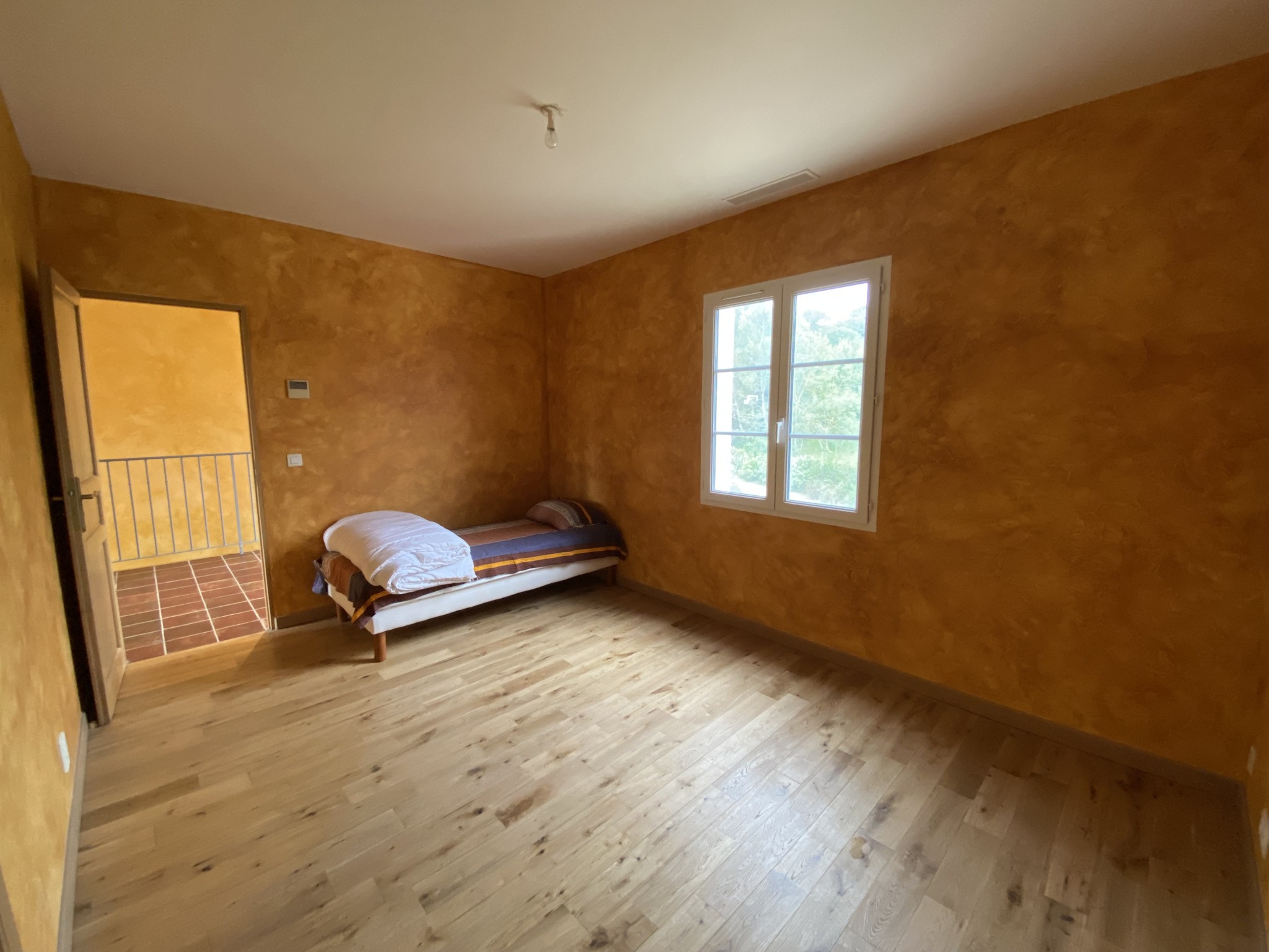 La Cavayère: magnifique maison avec piscine, terrasses et garage sur 3000 m2 de terrain — photo 12