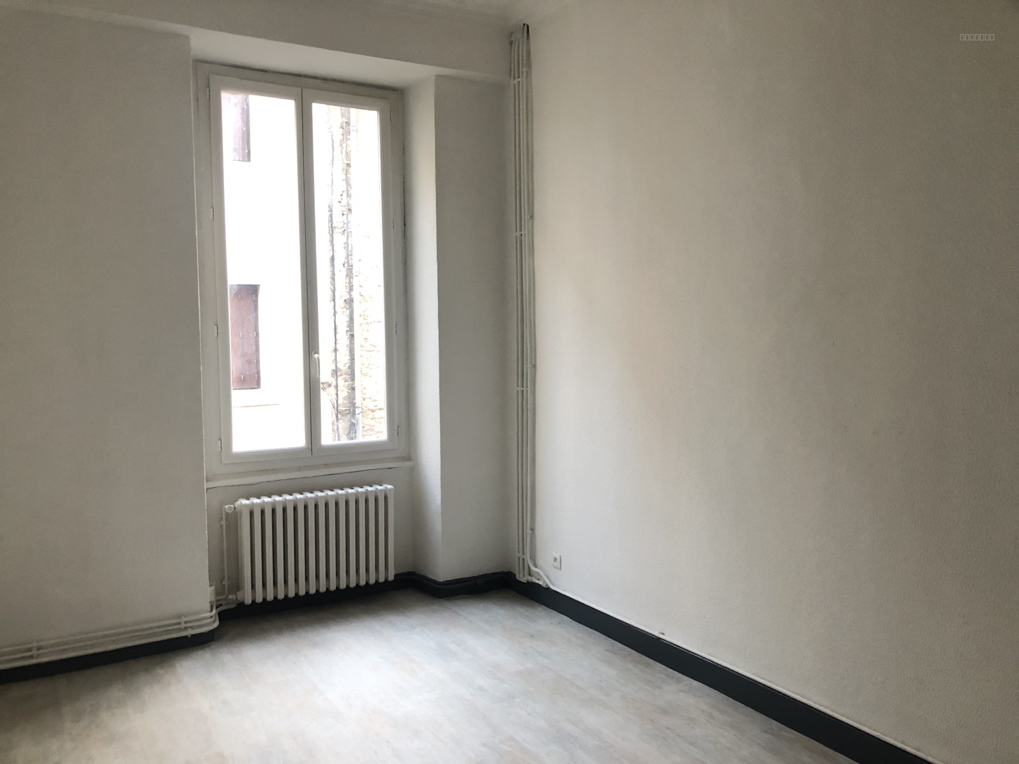 CENTRE-VILLE - T2 - 43 M2 — photo 3