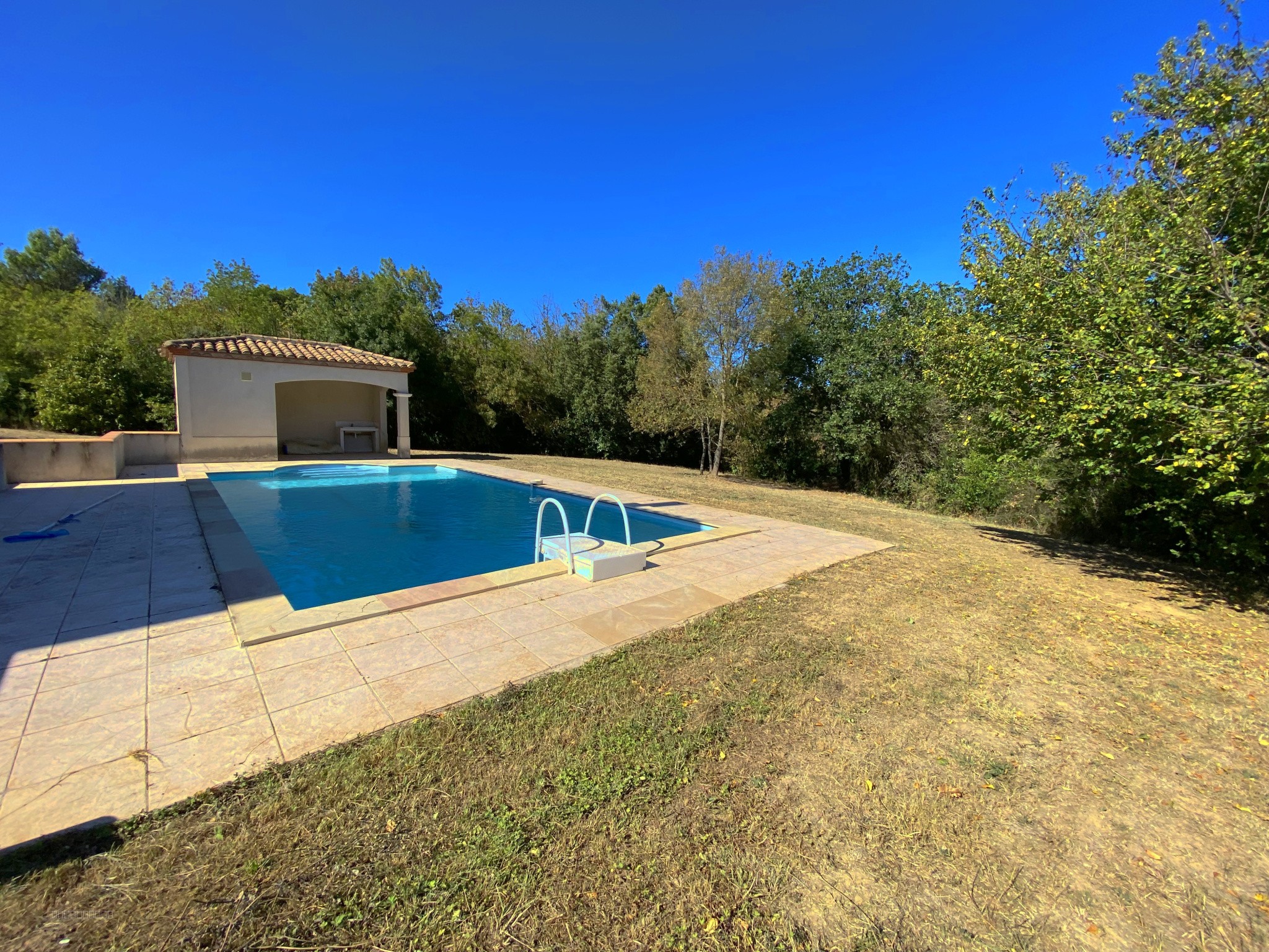 La Cavayère: magnifique maison avec piscine, terrasses et garage sur 3000 m2 de terrain — photo 4