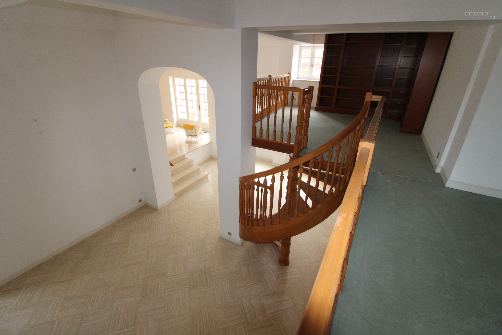 Limoux - Rare - Appartement d'exception de 202m2 habitable - Terrasse de 115m2 - Dans immeuble avec ascensseur — photo 9