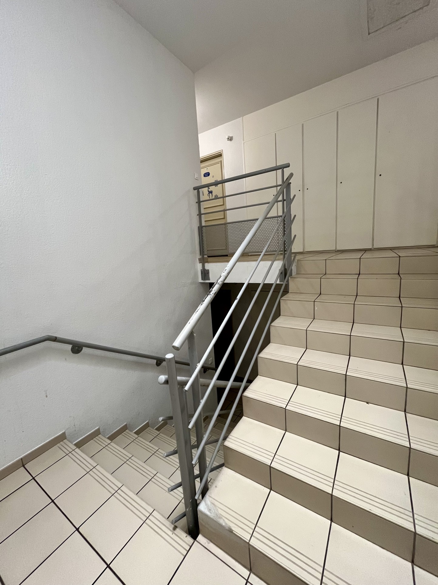 Montredon: Appartement de type 2 avec balcon et parking, vendu loué — photo 7