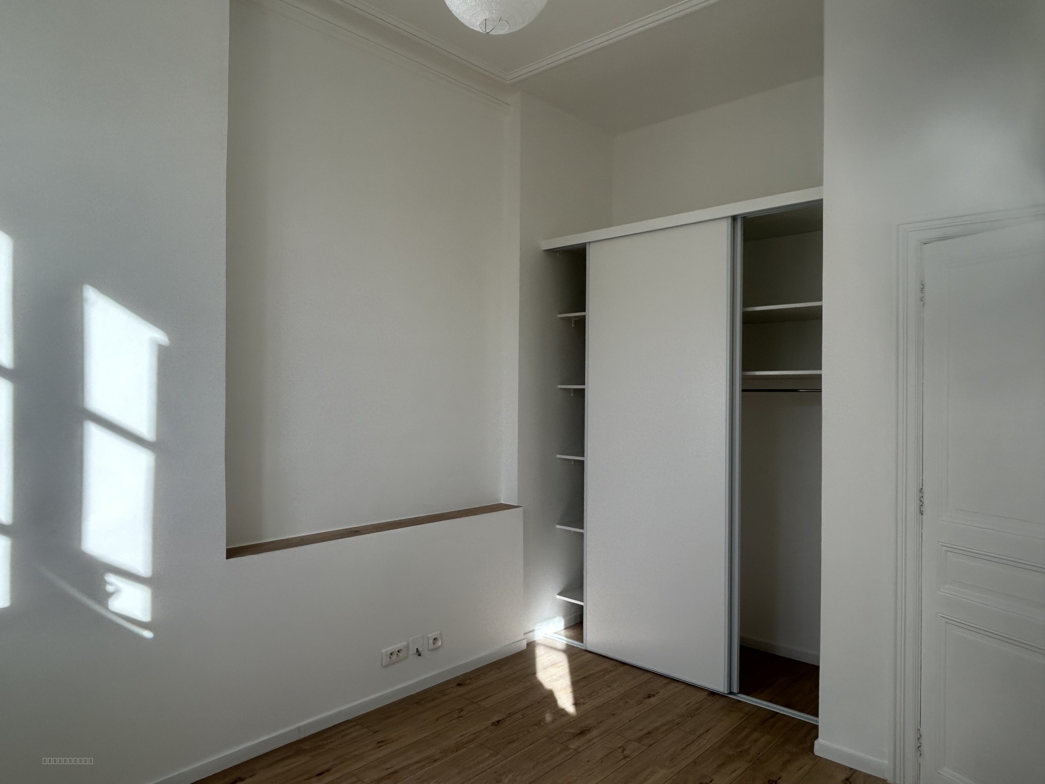 REFAIT A NEUF - CARCASSONNE - T3 -  - PARKING AERIEN — photo 10