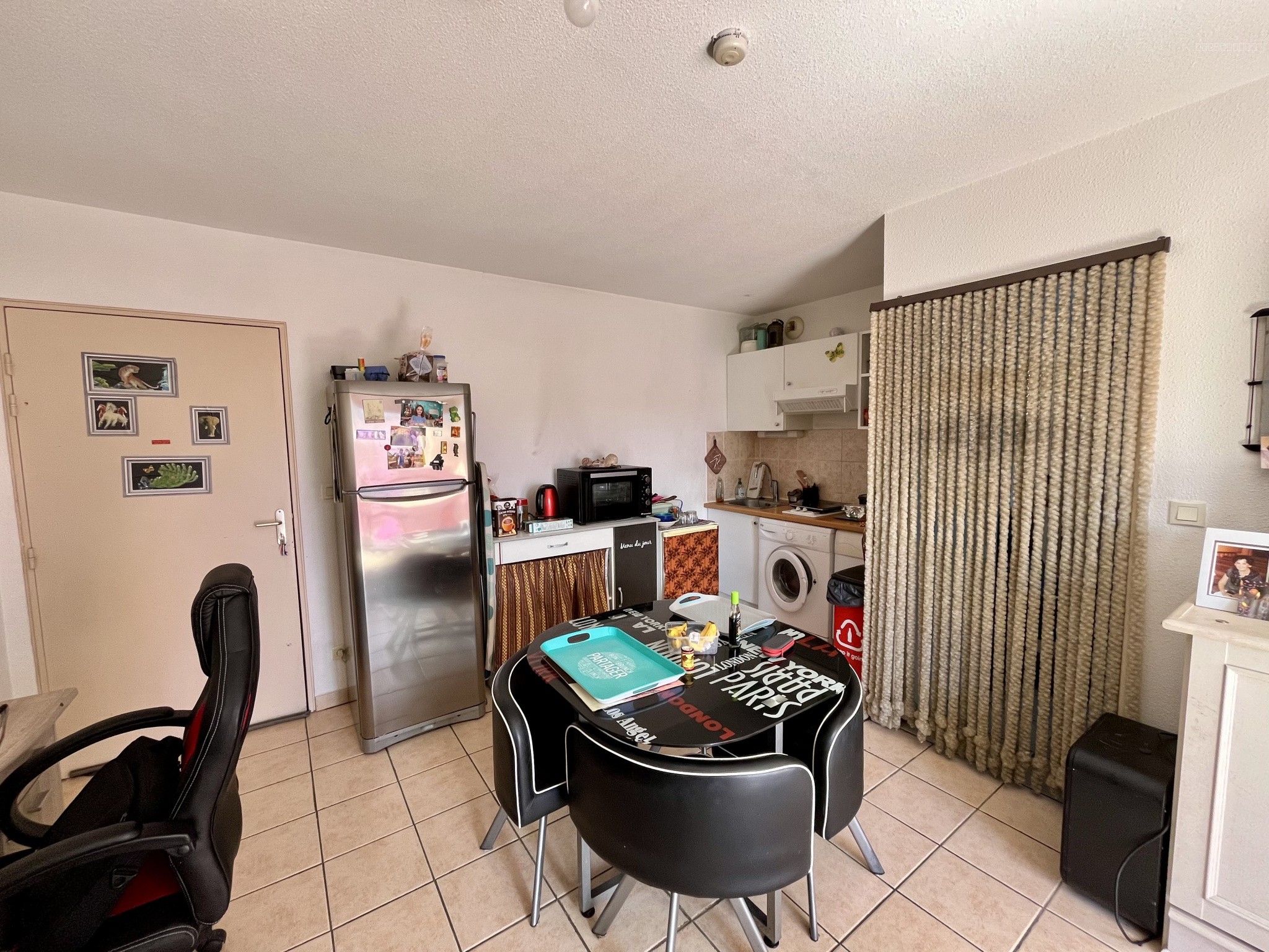 Montredon: Appartement de type 2 avec balcon et parking, vendu loué — photo 3
