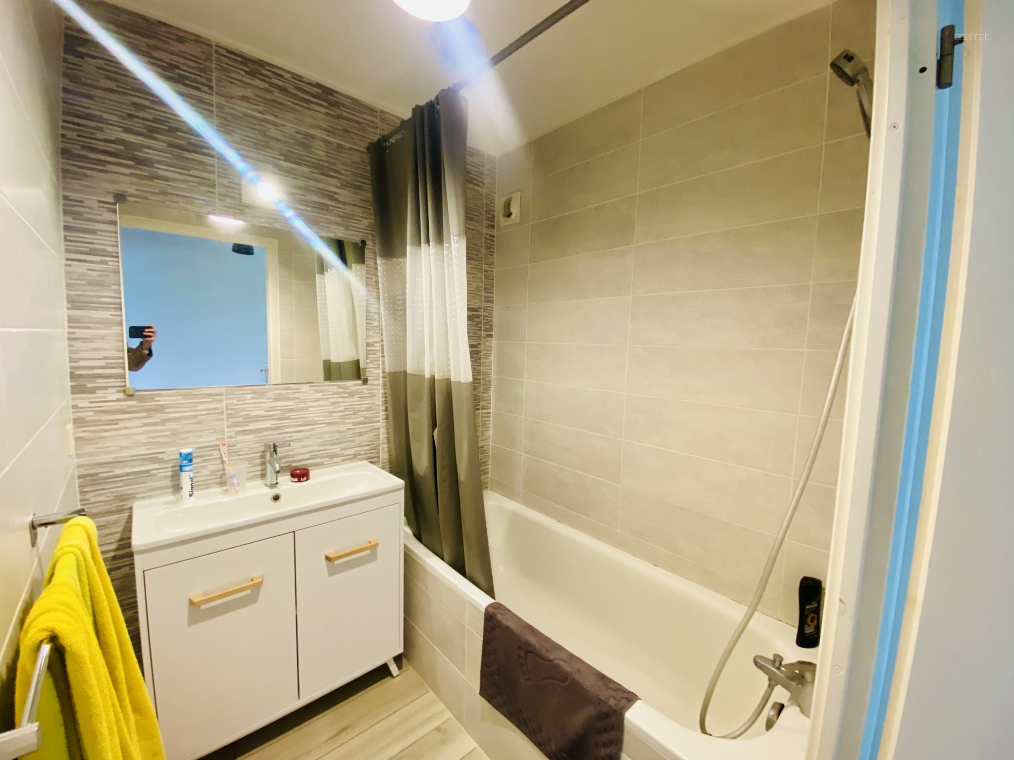 Appartement T2 avec avec balcon et parking vendu loué - Investisseurs — photo 5