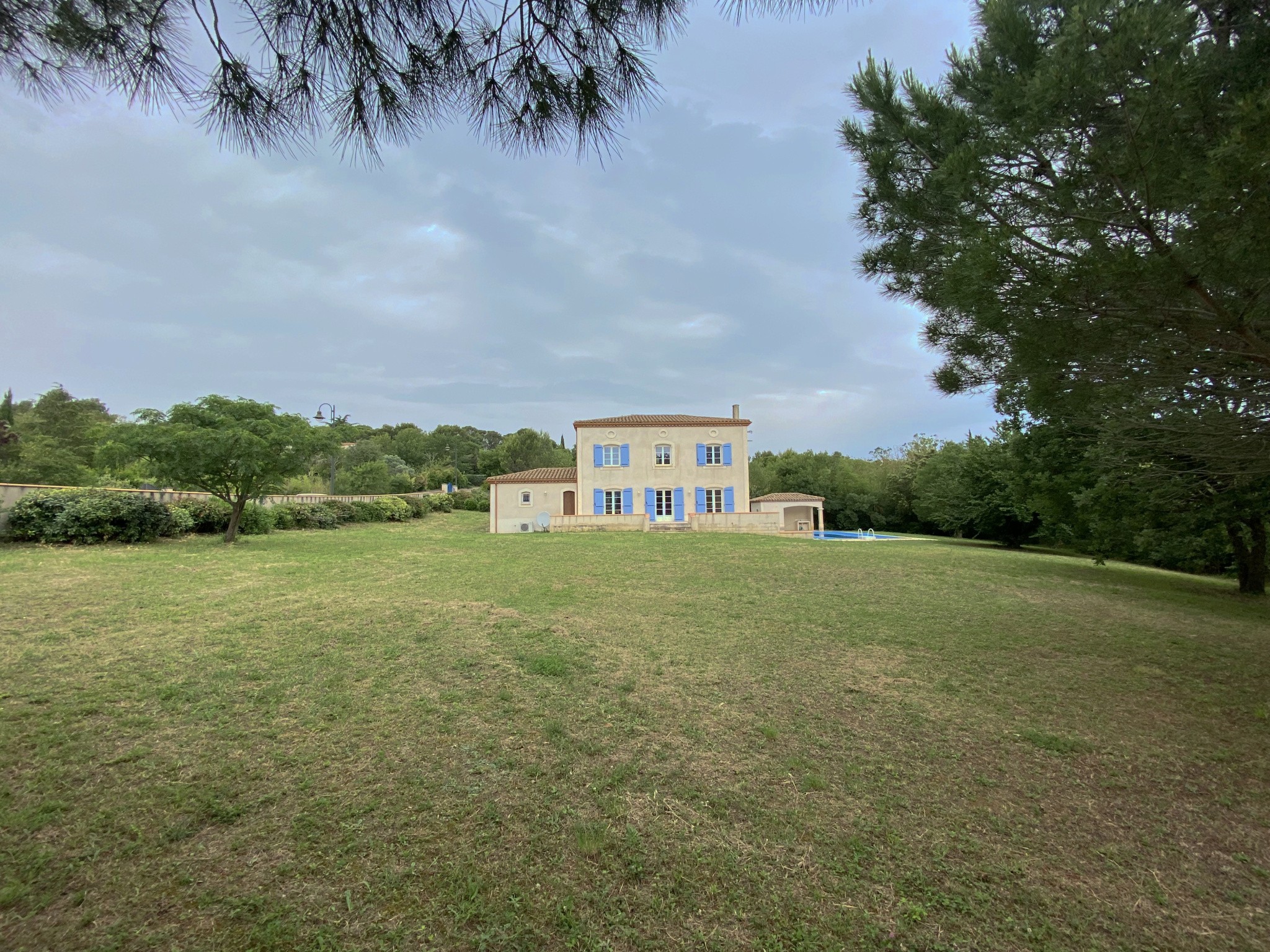 La Cavayère: magnifique maison avec piscine, terrasses et garage sur 3000 m2 de terrain — photo 16