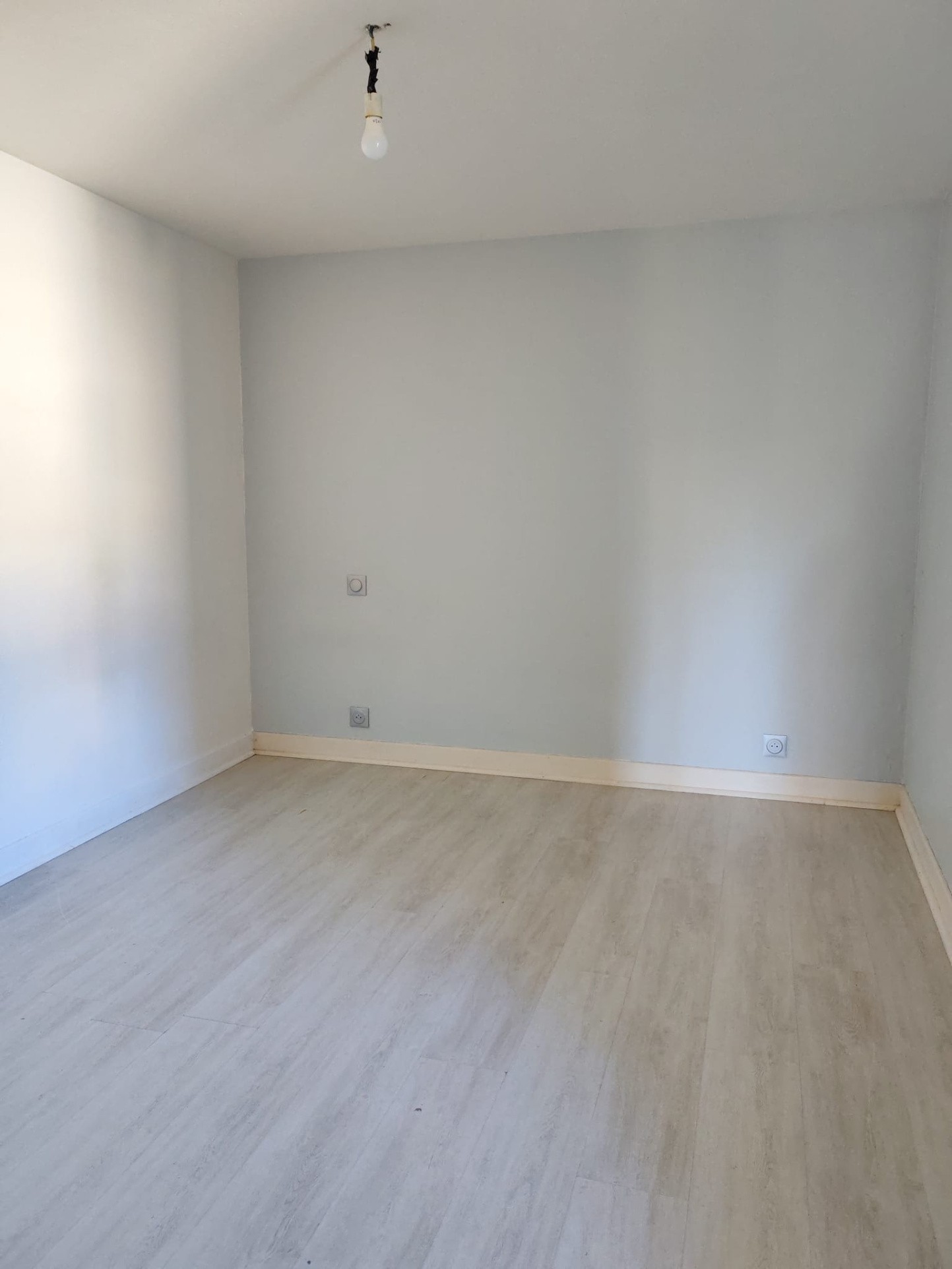 Apppartement 2 pièces de 35 m2 - Avec cave et cour privative — photo 8