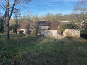 A Lanzac 46 à 5mn de Souillac, Maison en pierre à vendre d'environ 110m2 à rénover — photo 3