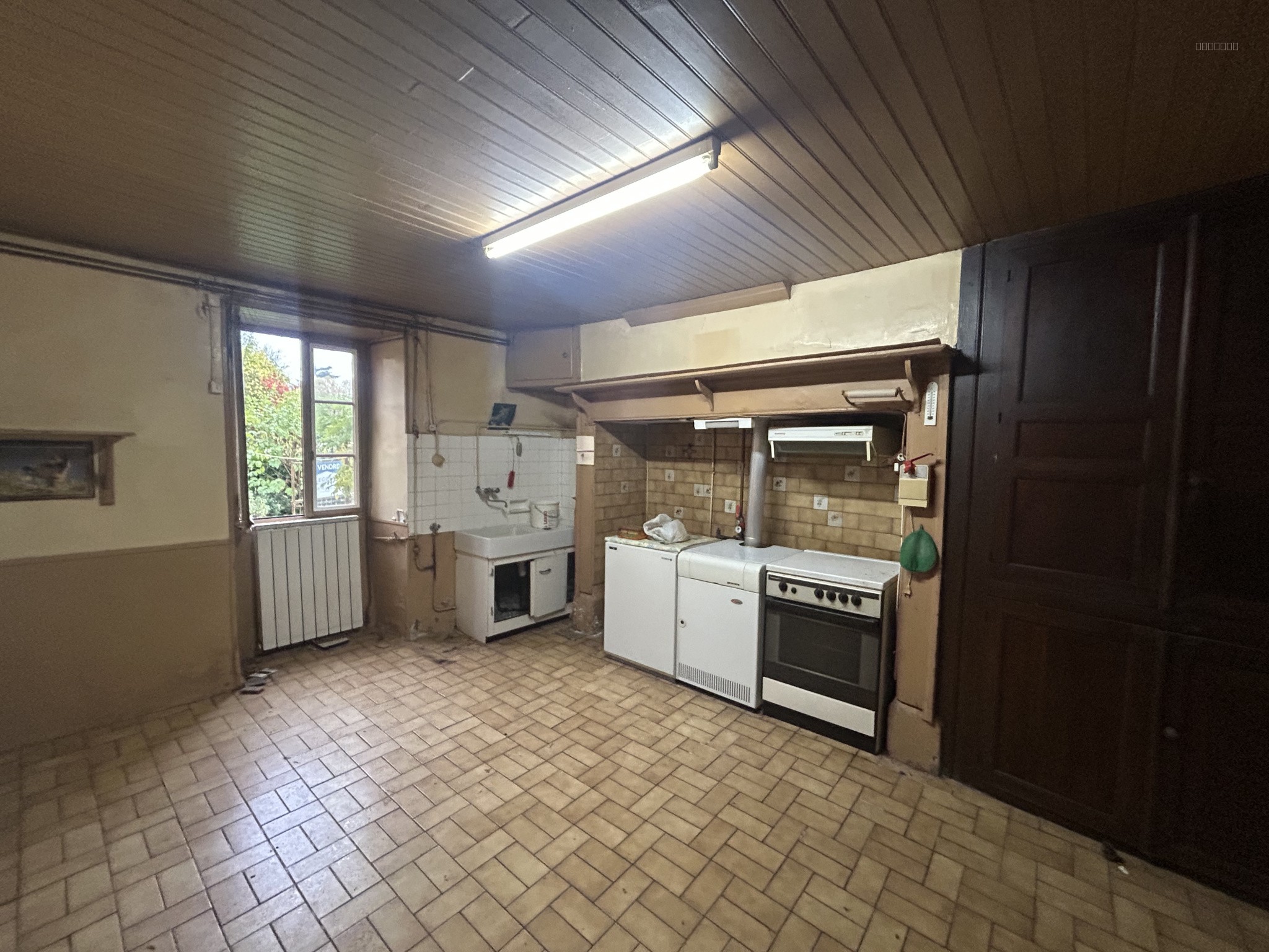 Maison et grange à rénover-Pinsac 46 — photo 3